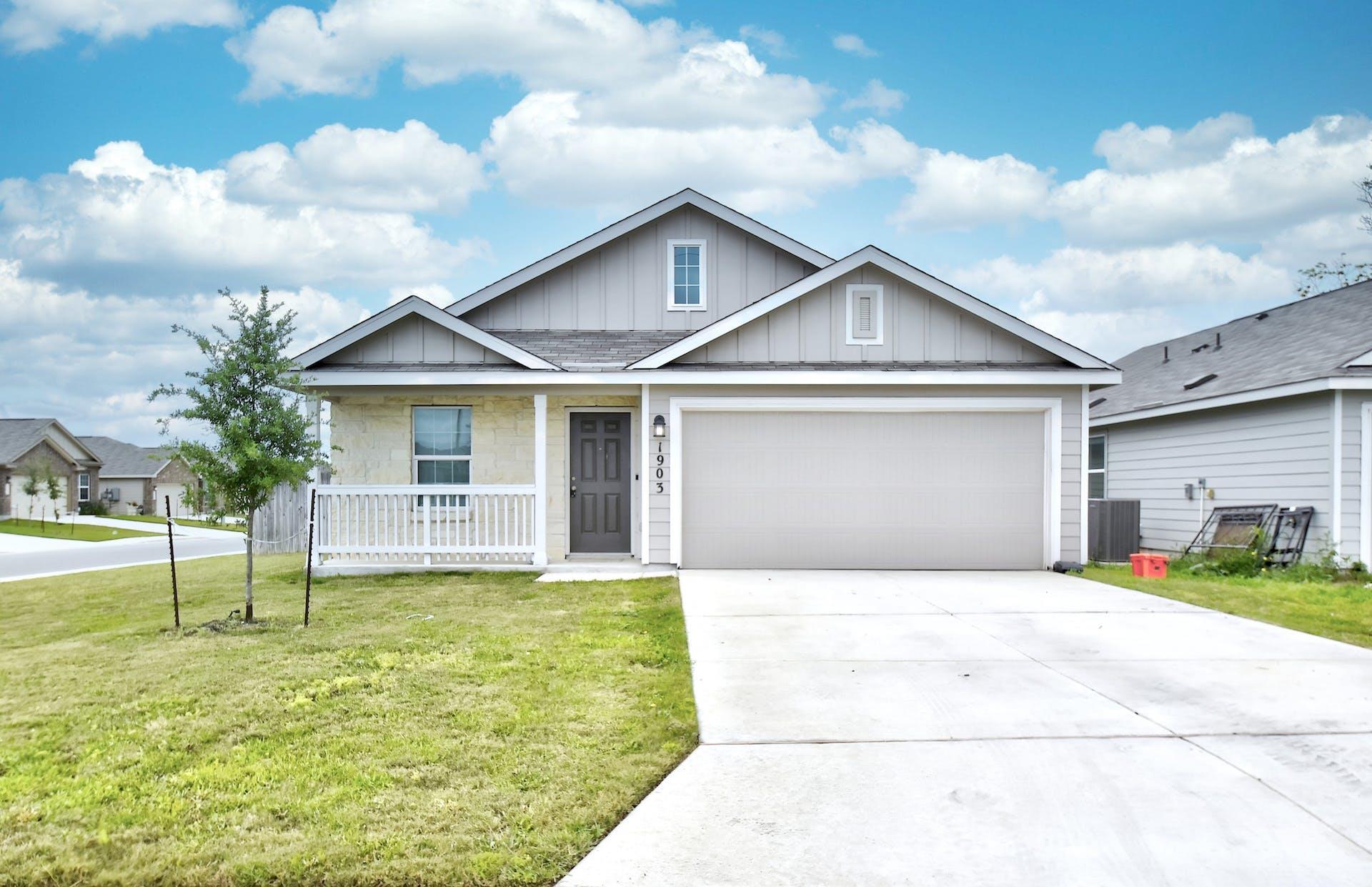 Details for 1903 Goldfinch, New Braunfels, TX 78130