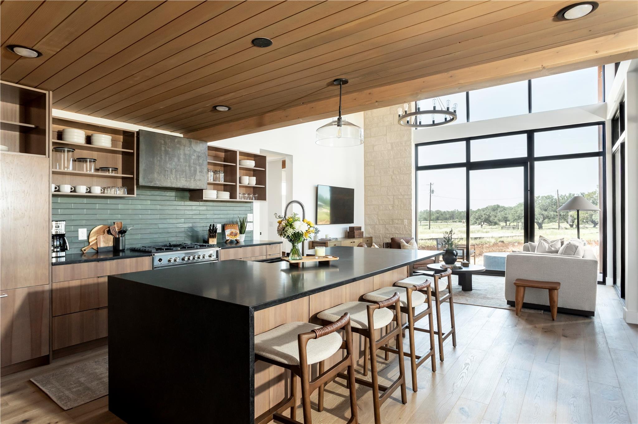 Details for 9361 Us Highway 290  6, Hye, TX 78635