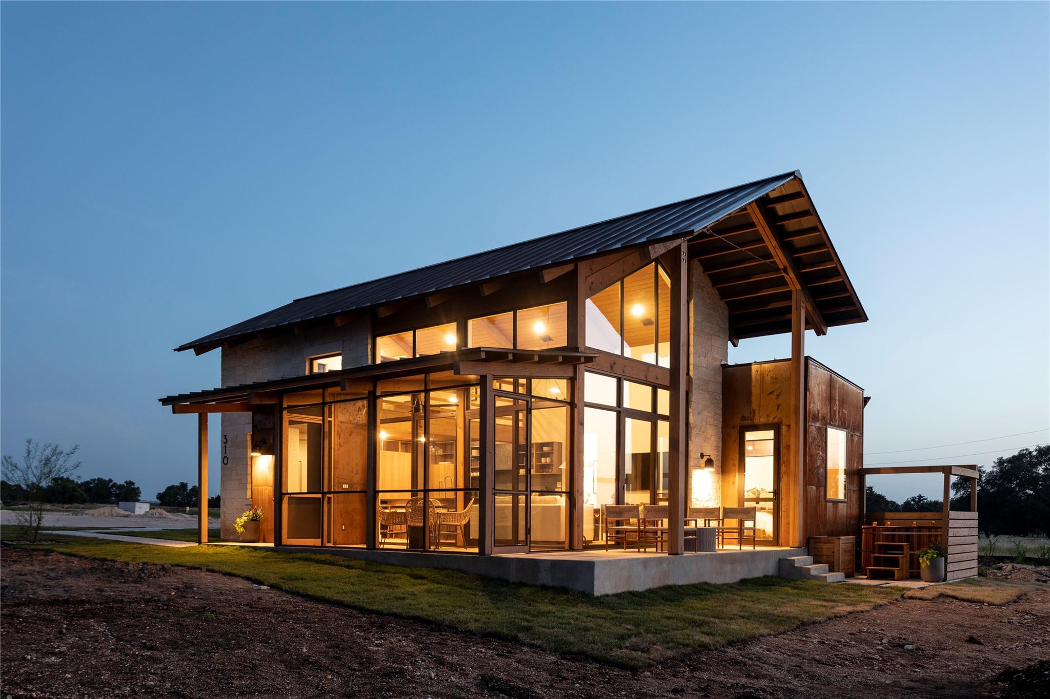 Image 2 of 40 For 9361 Us Highway 290 6