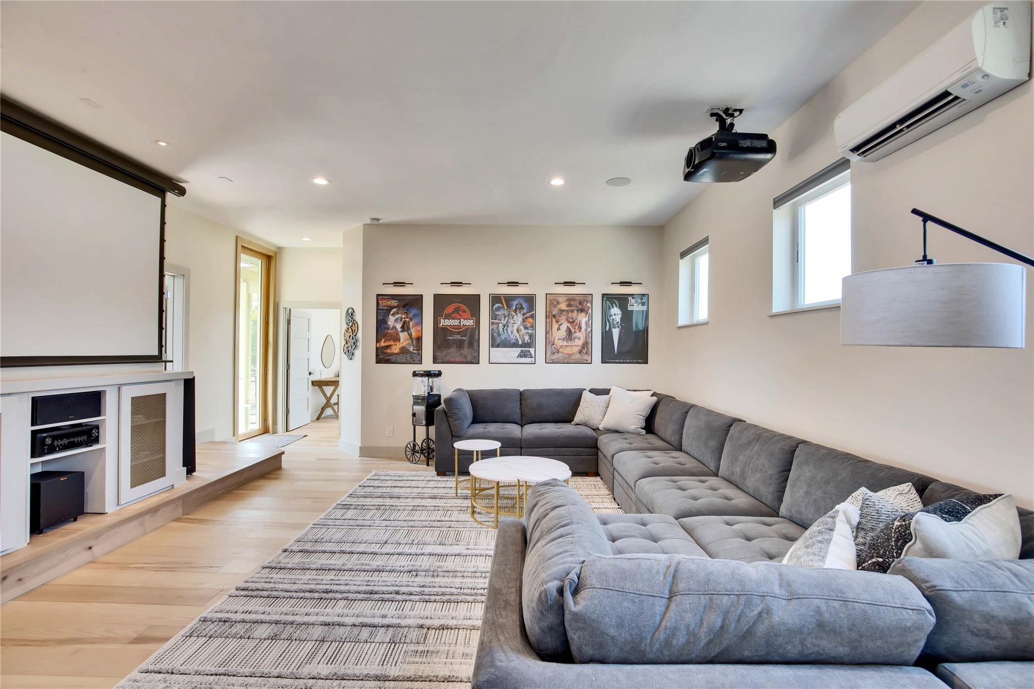 Image 34 of 38 For 609 Creekwood Dr