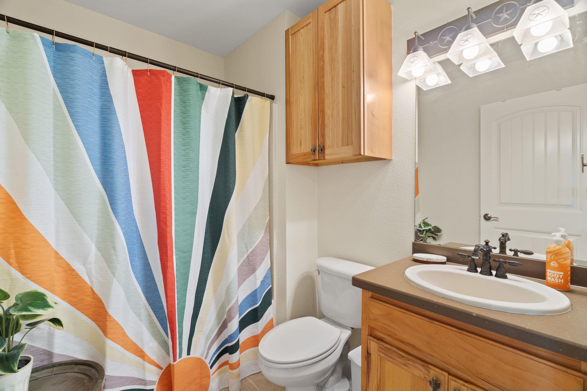 Image 20 of 38 For 3434 Prairie Lea Rd