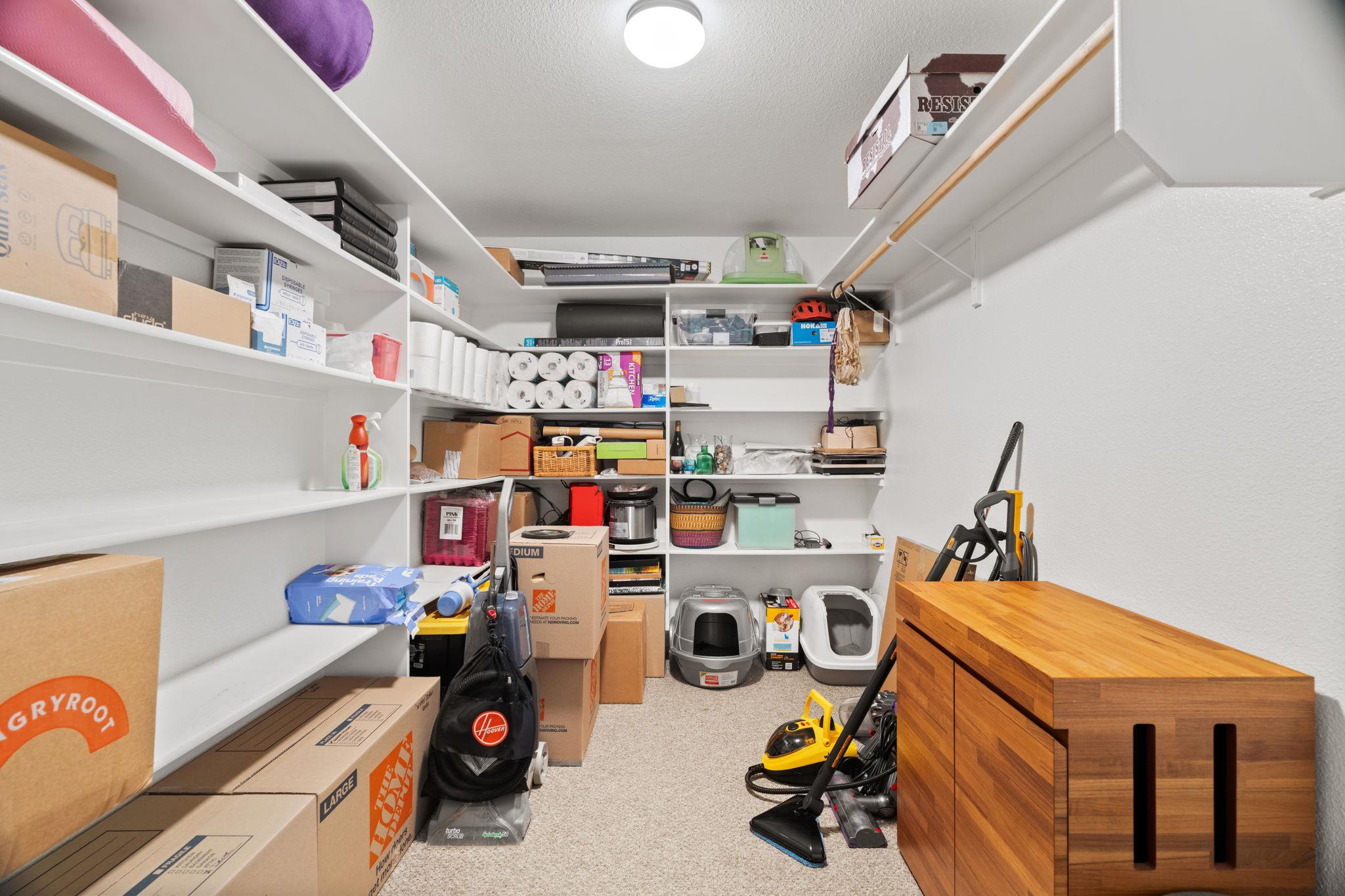 Image 23 of 38 For 3434 Prairie Lea Rd