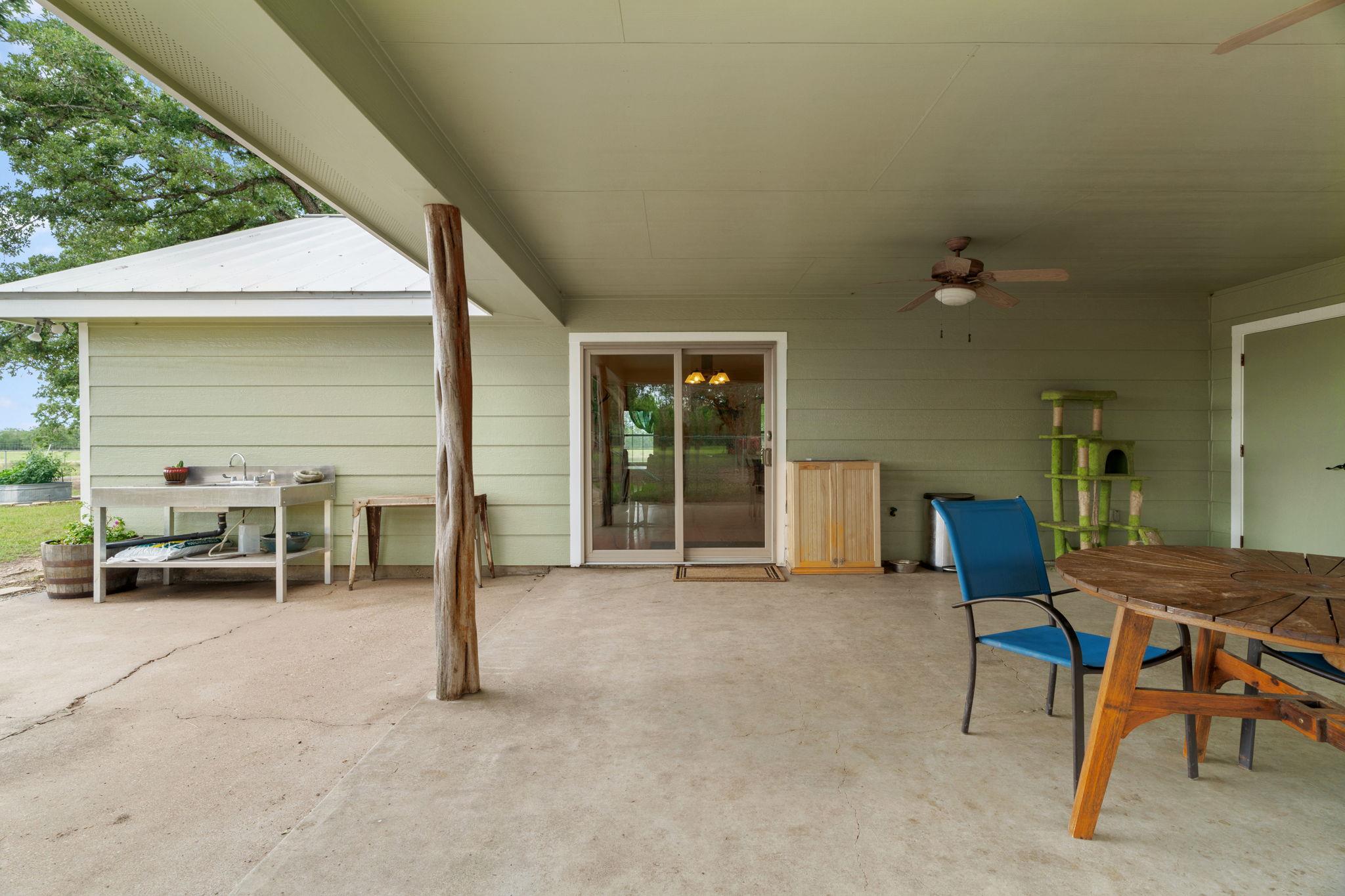 Image 32 of 38 For 3434 Prairie Lea Rd