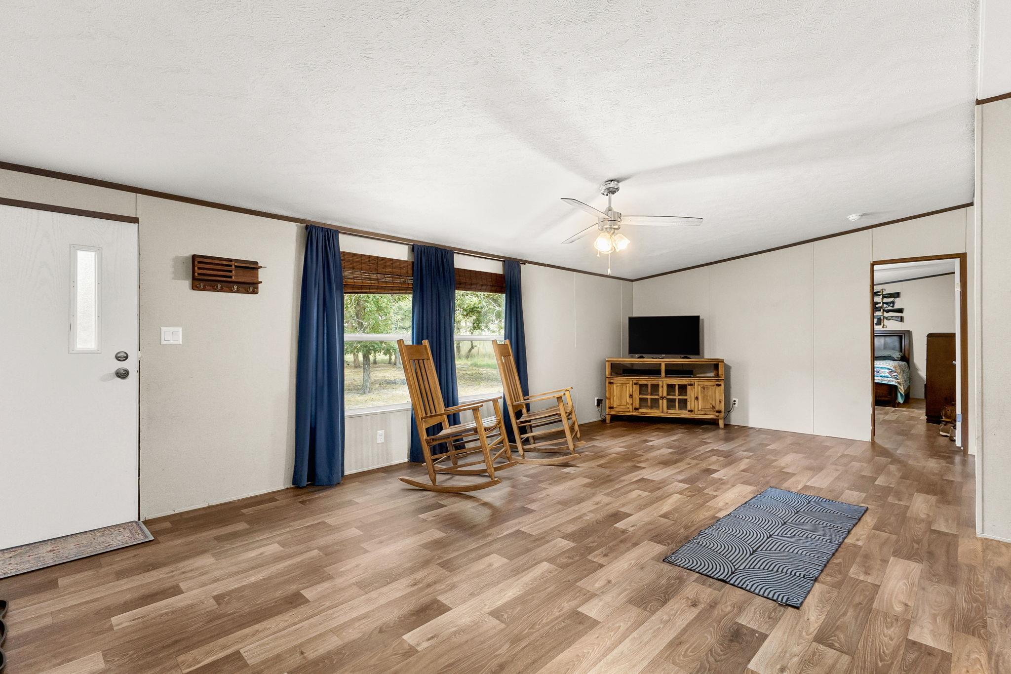 Image 6 of 23 For 161 High Point Rdg