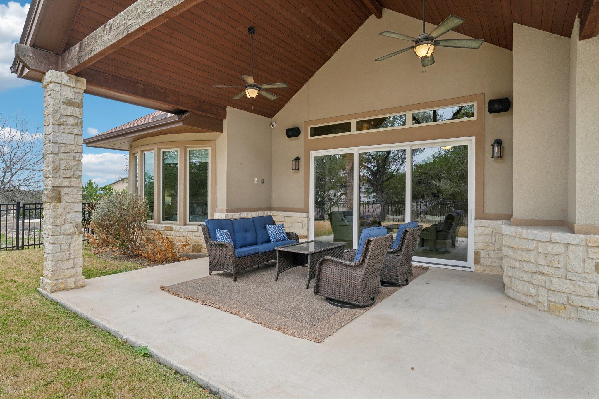 Image 21 of 30 For 2225 Elm Cedar Dr