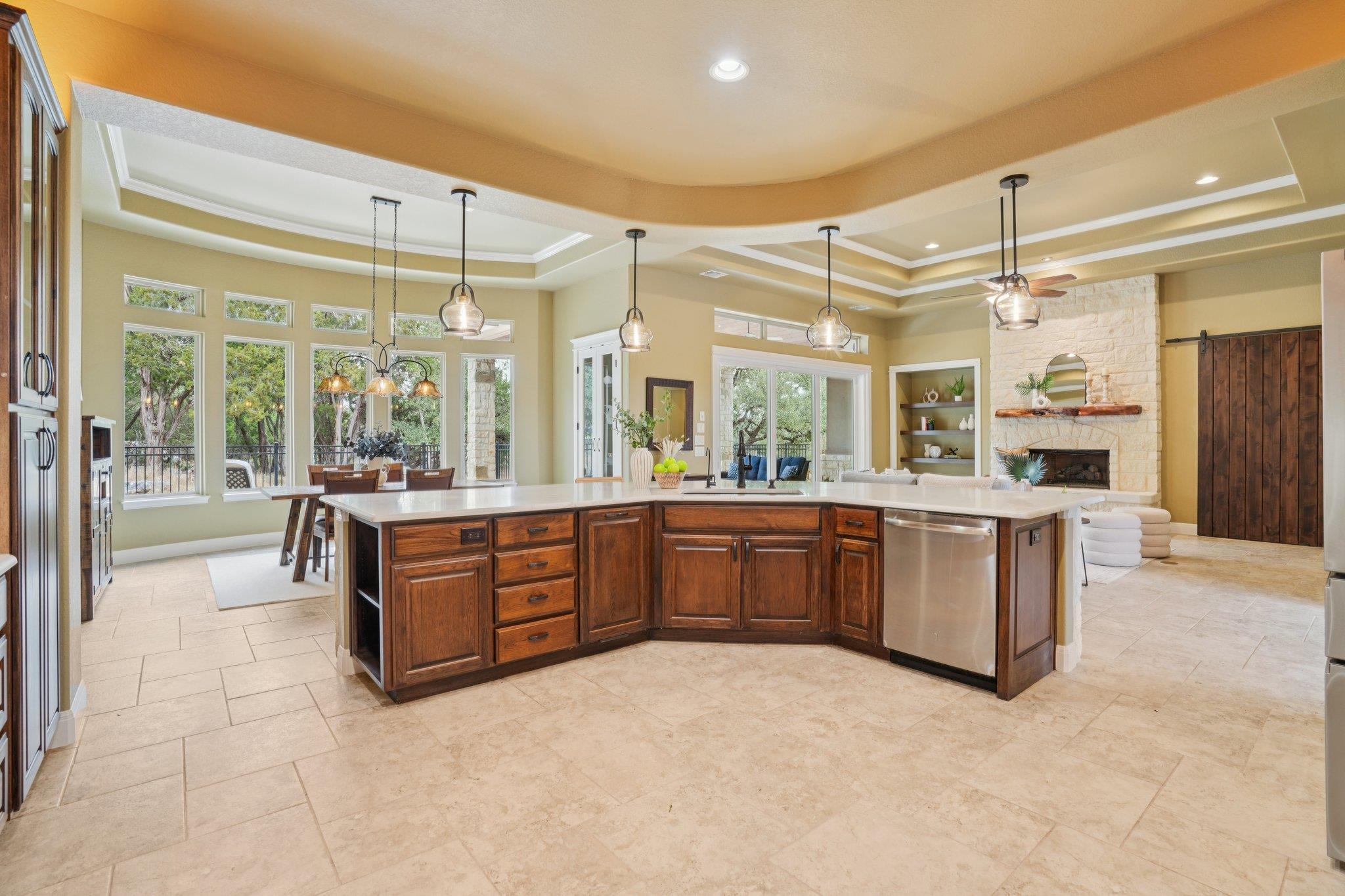 Image 7 of 30 For 2225 Elm Cedar Dr