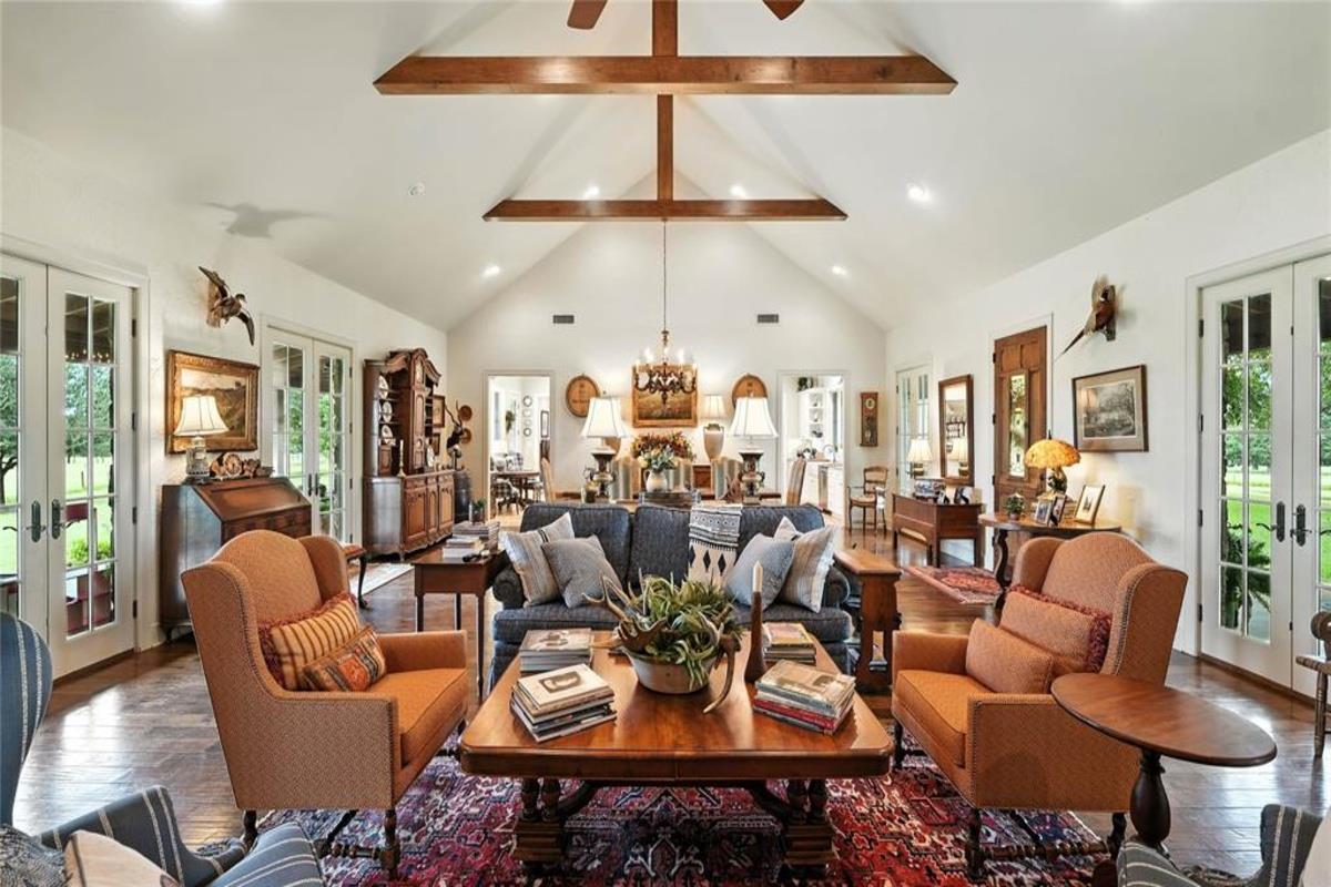 Image 16 of 40 For 705 Antioch Rd