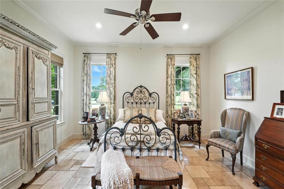 Image 21 of 40 For 705 Antioch Rd