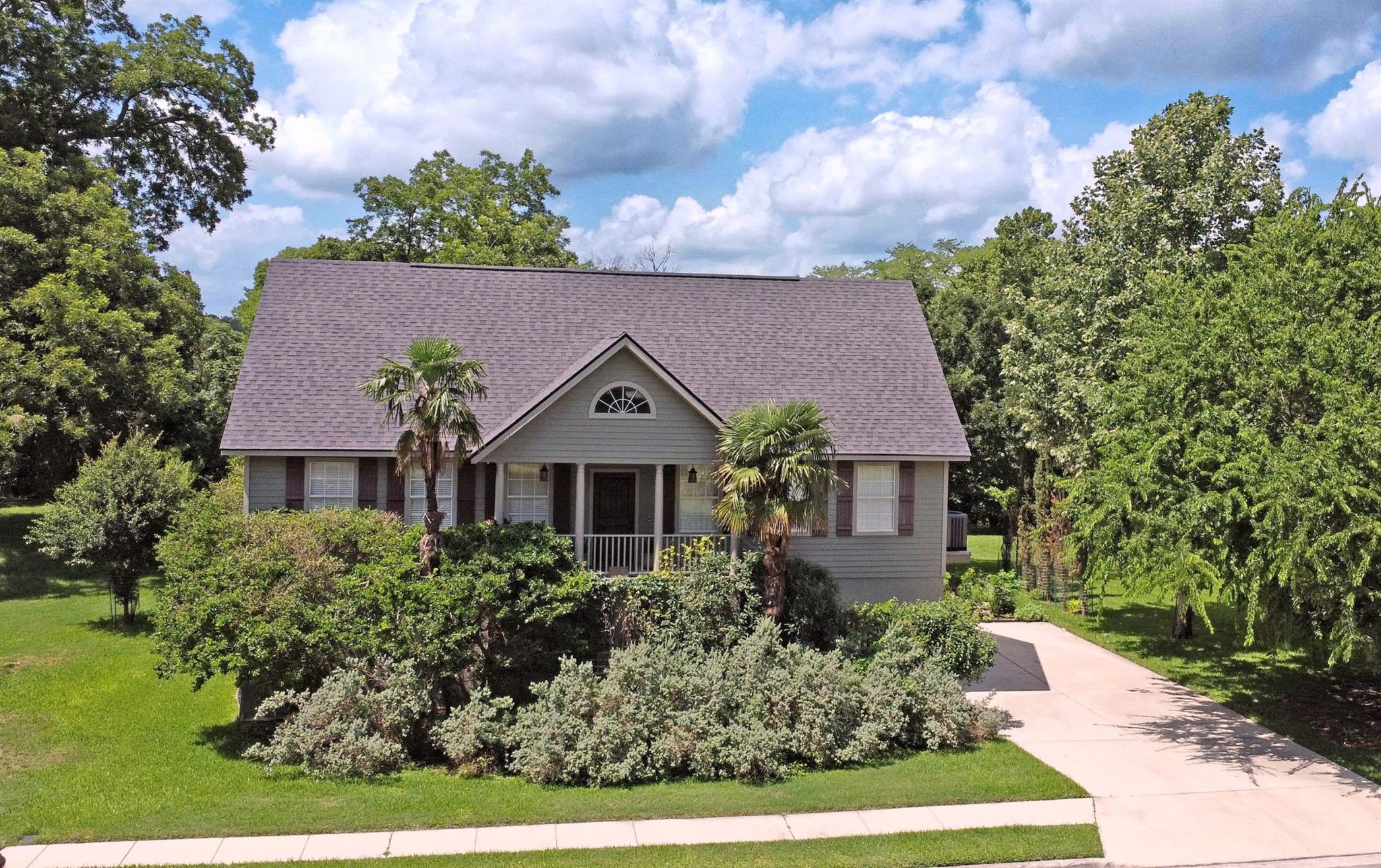 Details for 325 & 337 Fair Ln, New Braunfels, TX 78130
