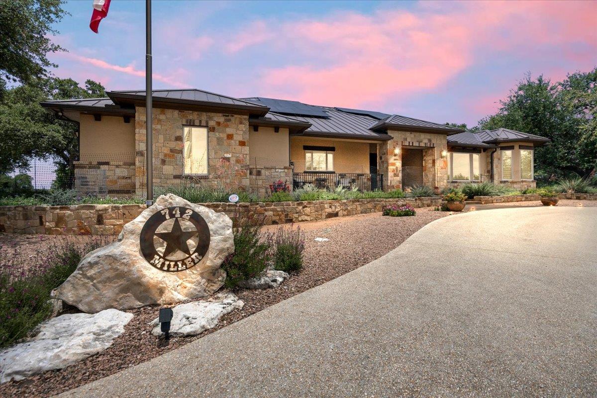 Image 2 of 40 For 742 Pacific Pl