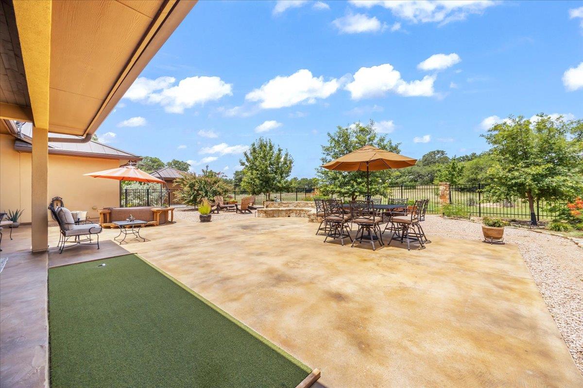 Image 31 of 40 For 742 Pacific Pl