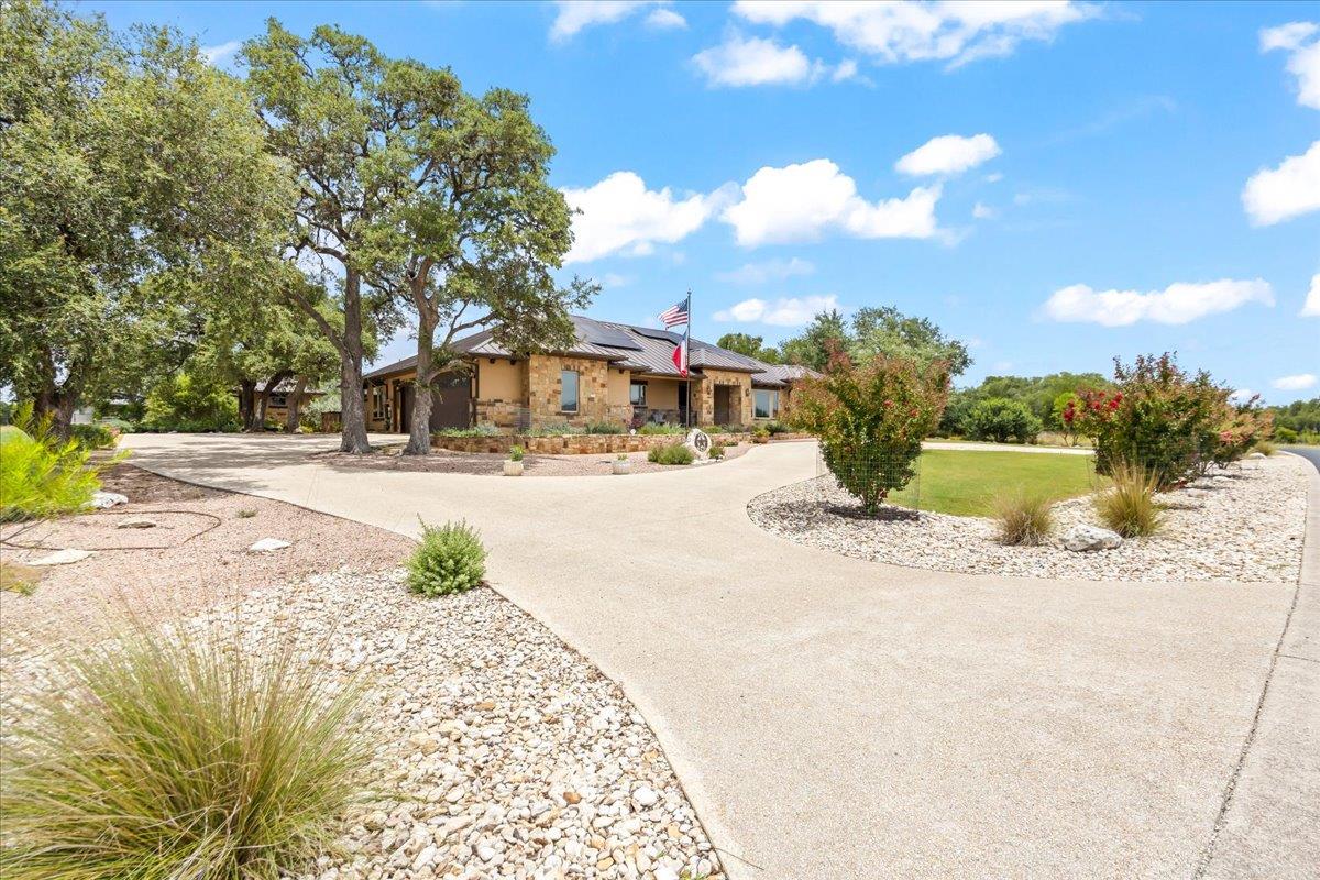 Image 34 of 40 For 742 Pacific Pl