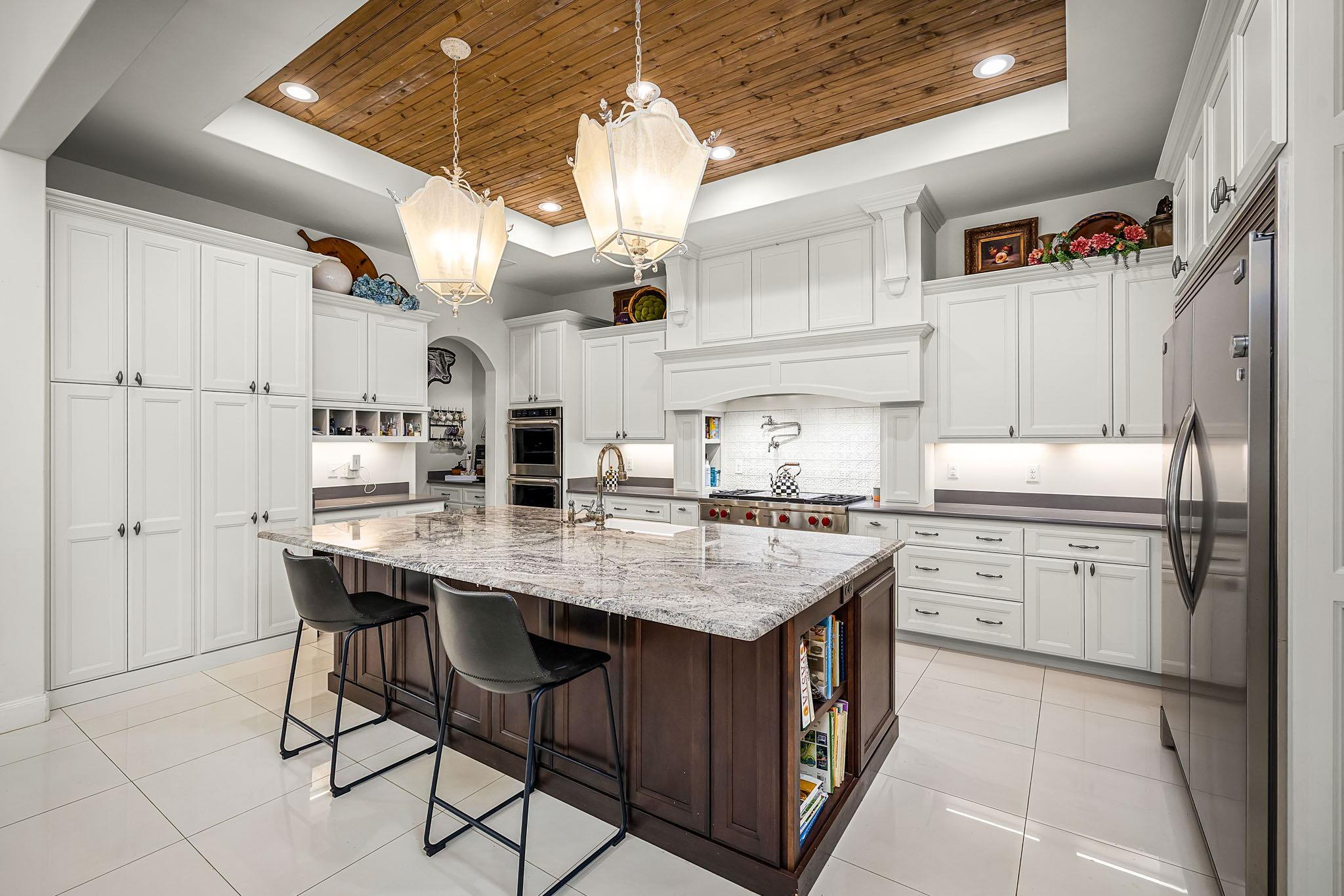 Image 18 of 40 For 1607 Bordeaux Blanc