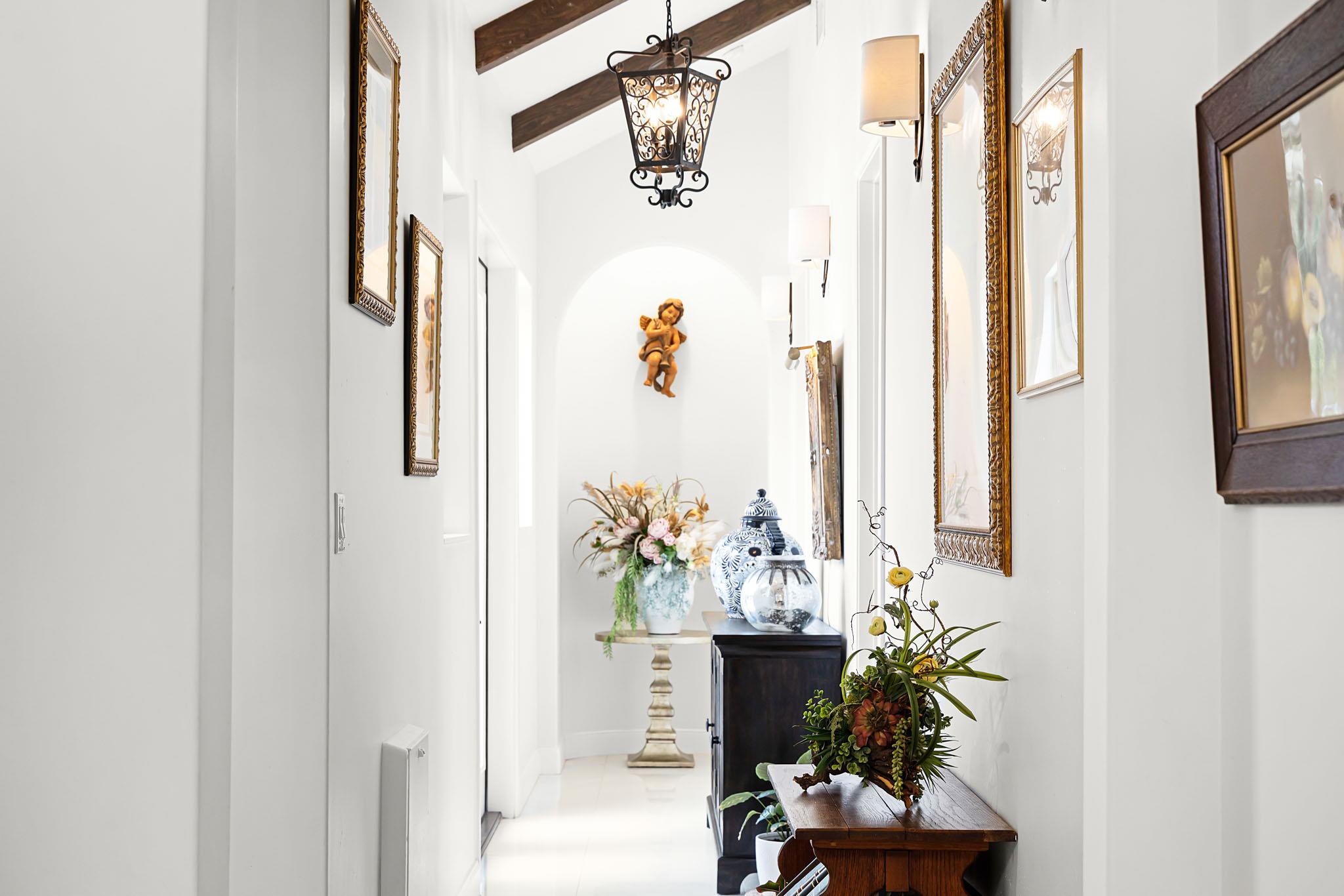 Image 36 of 40 For 1607 Bordeaux Blanc