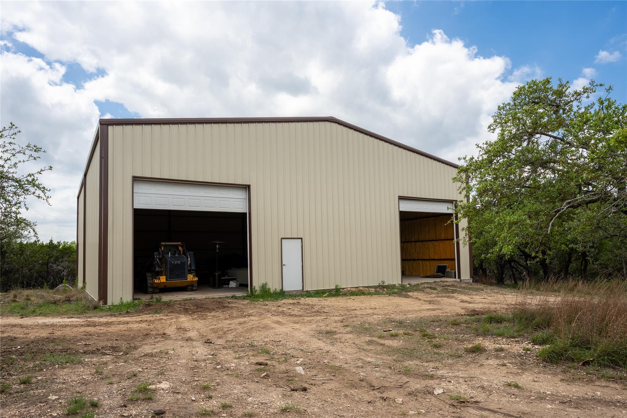 Image 13 of 40 For 722 Wildwood Ln