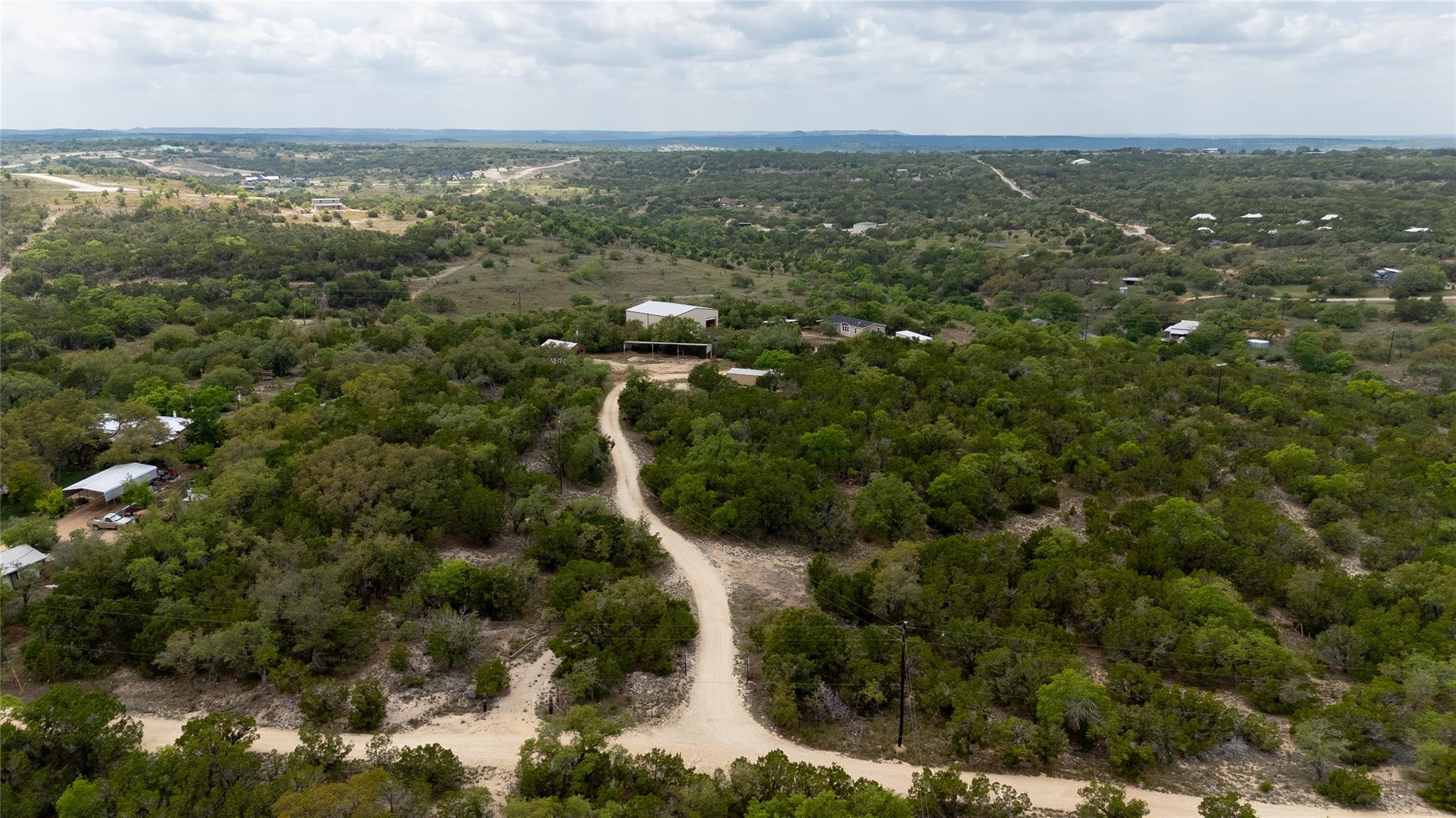 Image 15 of 40 For 722 Wildwood Ln