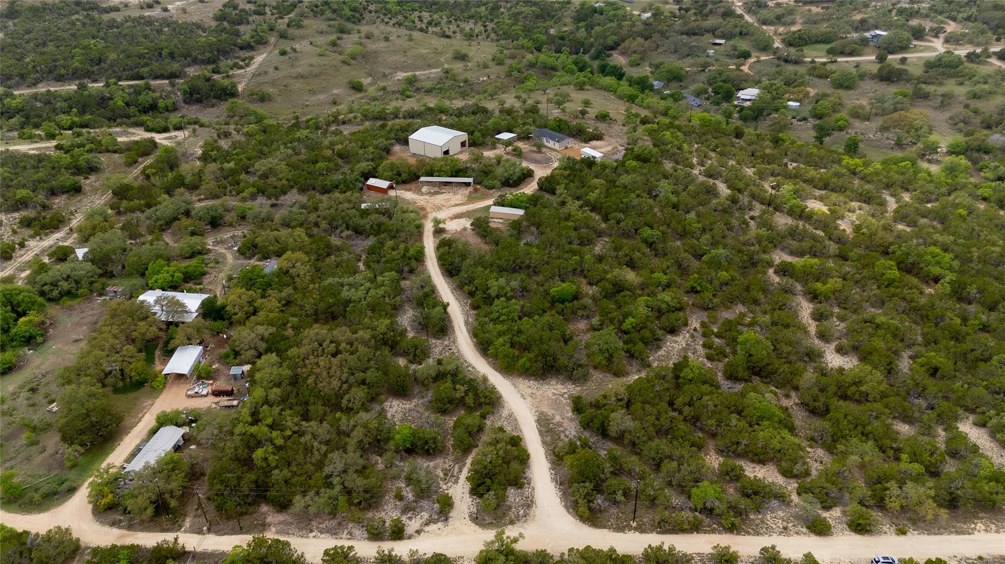 Image 26 of 40 For 722 Wildwood Ln