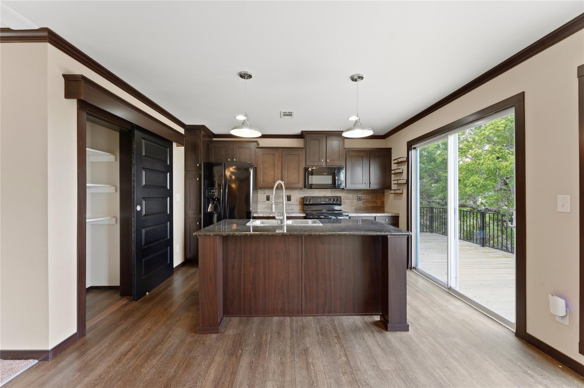 Image 38 of 40 For 722 Wildwood Ln