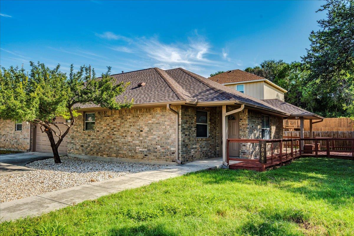 Details for 1004 Misty Acres Dr, New Braunfels, TX 78130