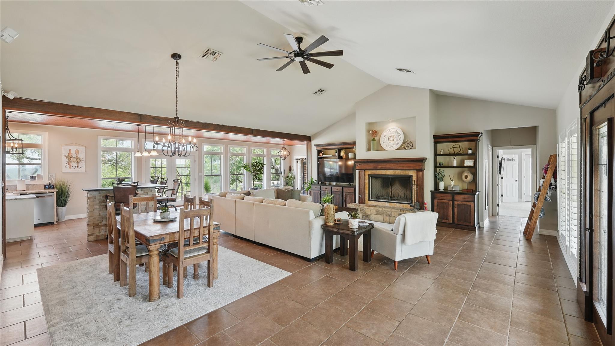 Image 4 of 40 For 3420 Lariat Ridge