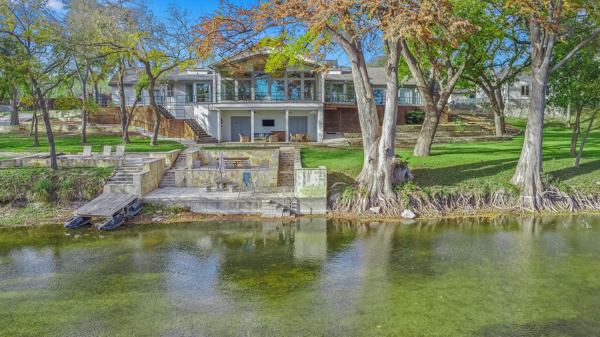 Details for 880 Center Point River Rd, Kerrville, TX 78028