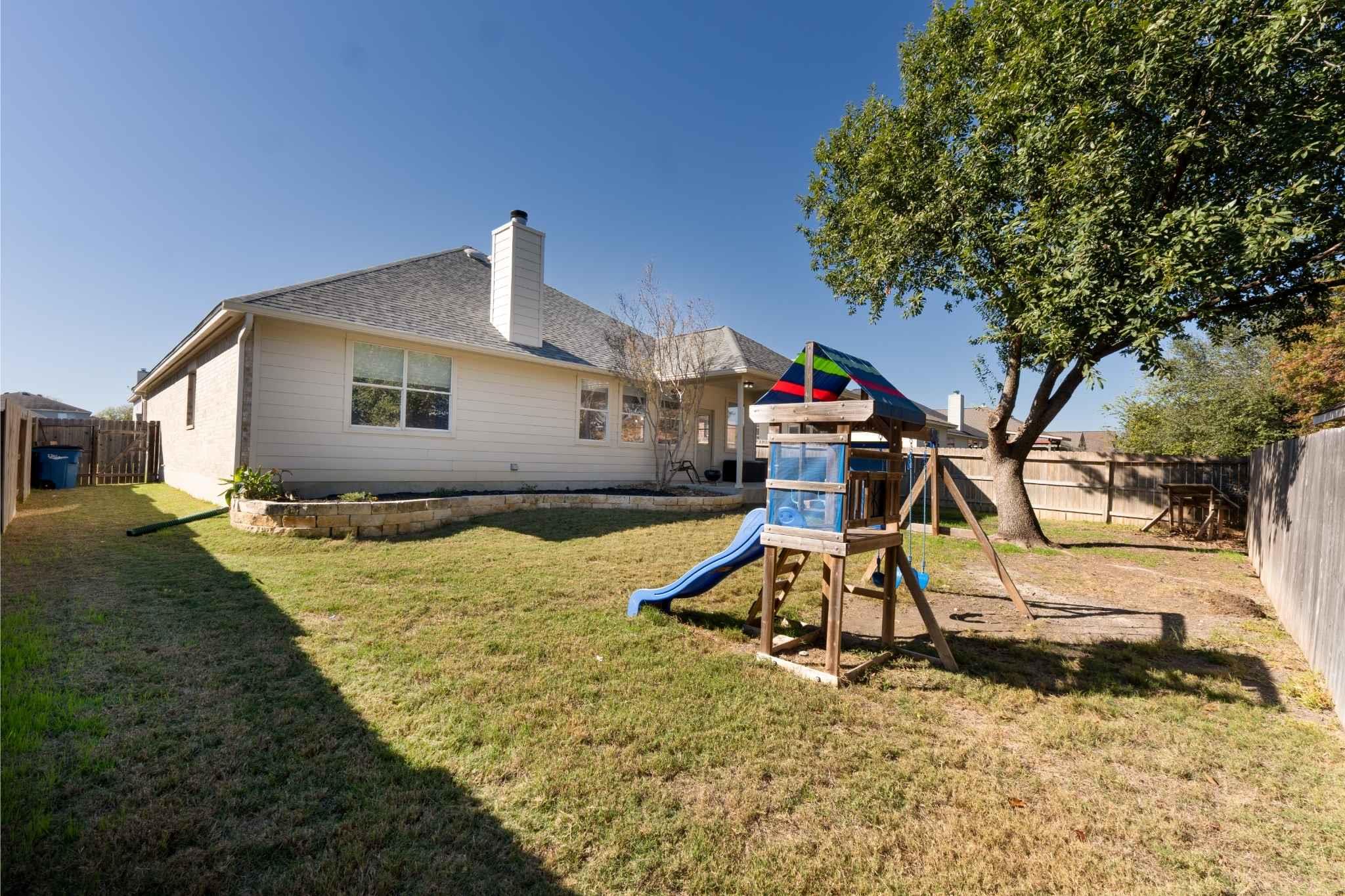 Image 31 of 36 For 2057 Dove Crossing Dr