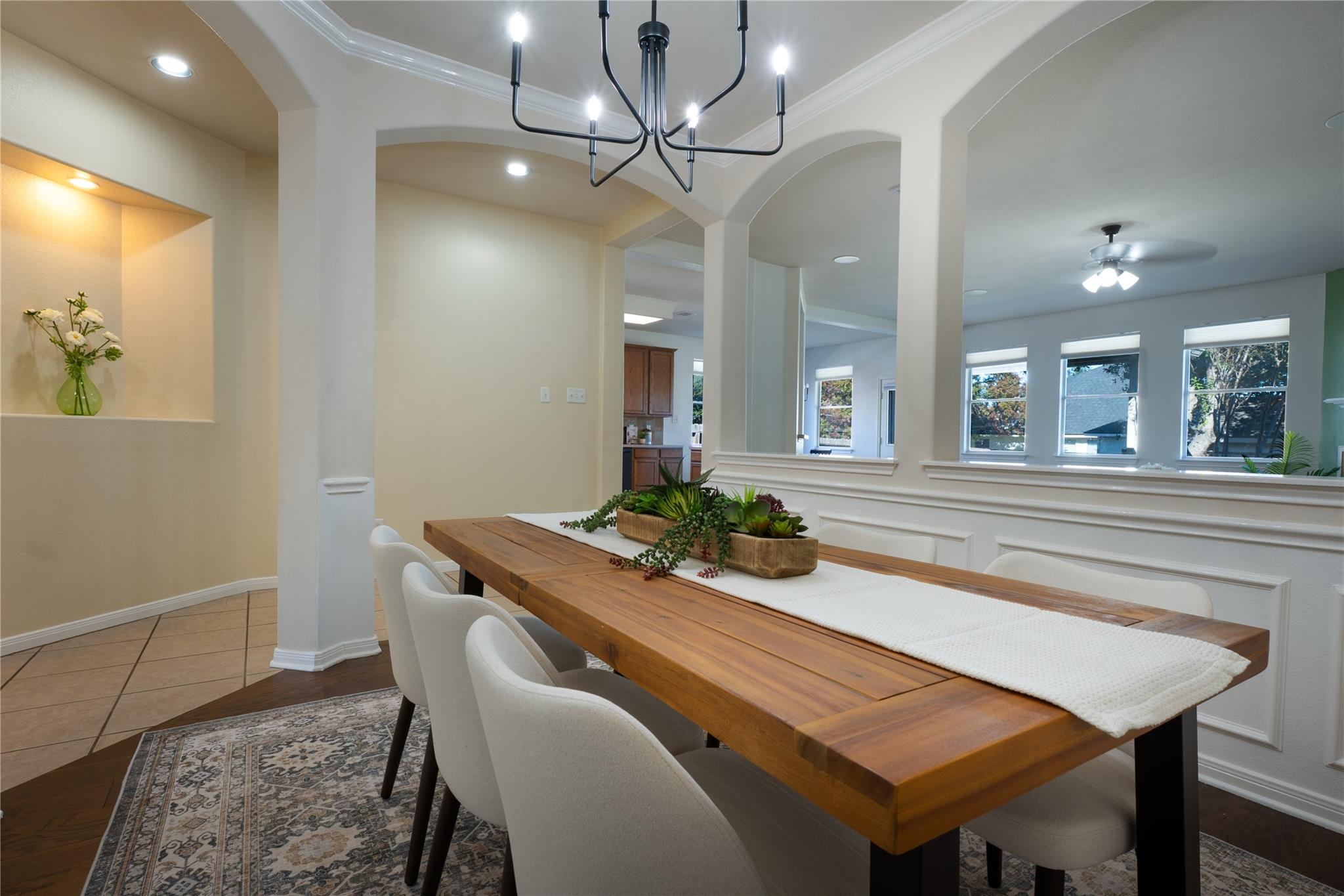 Image 9 of 36 For 2057 Dove Crossing Dr