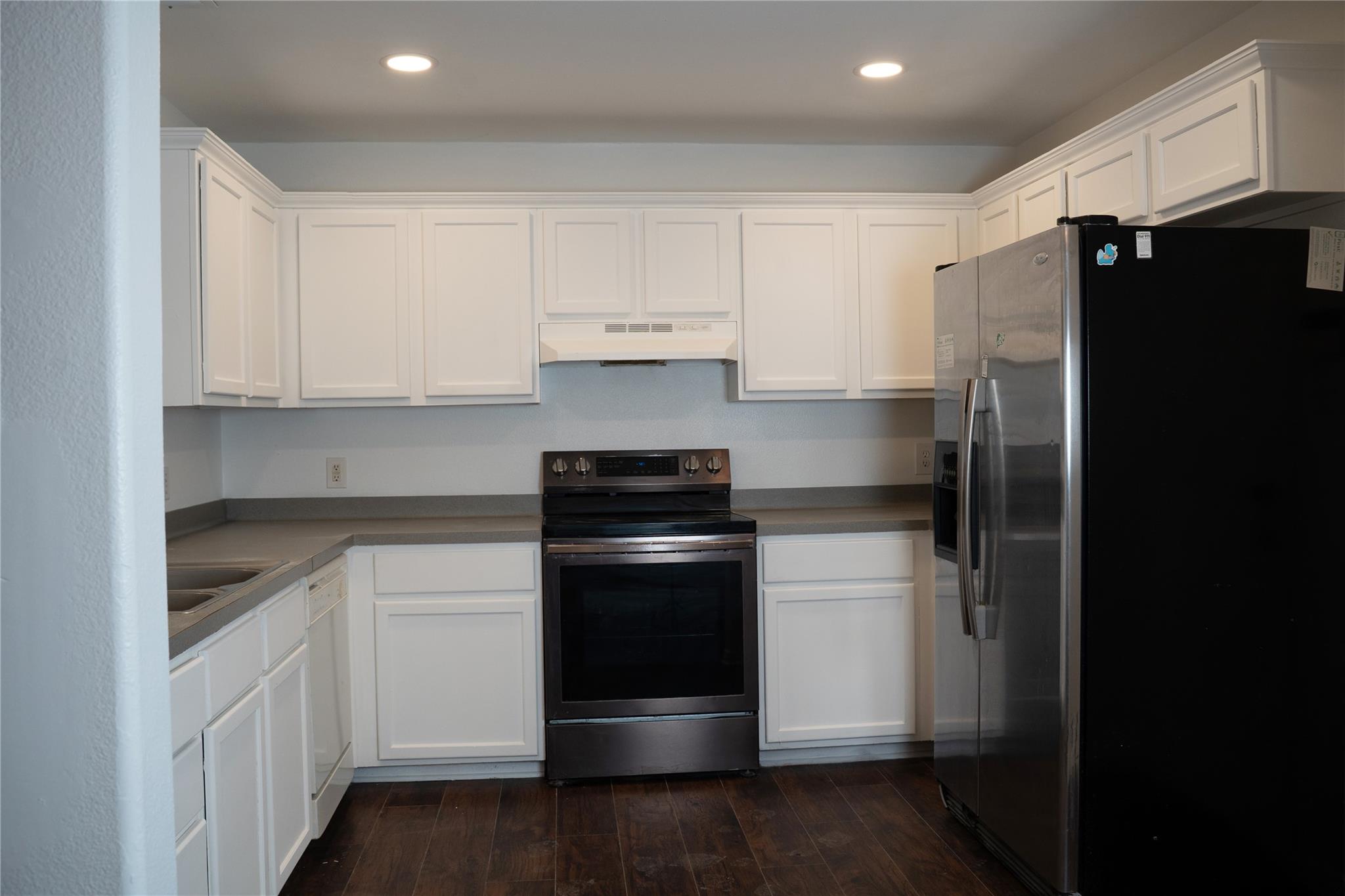 Image 15 of 37 For 2846 Wyoming St