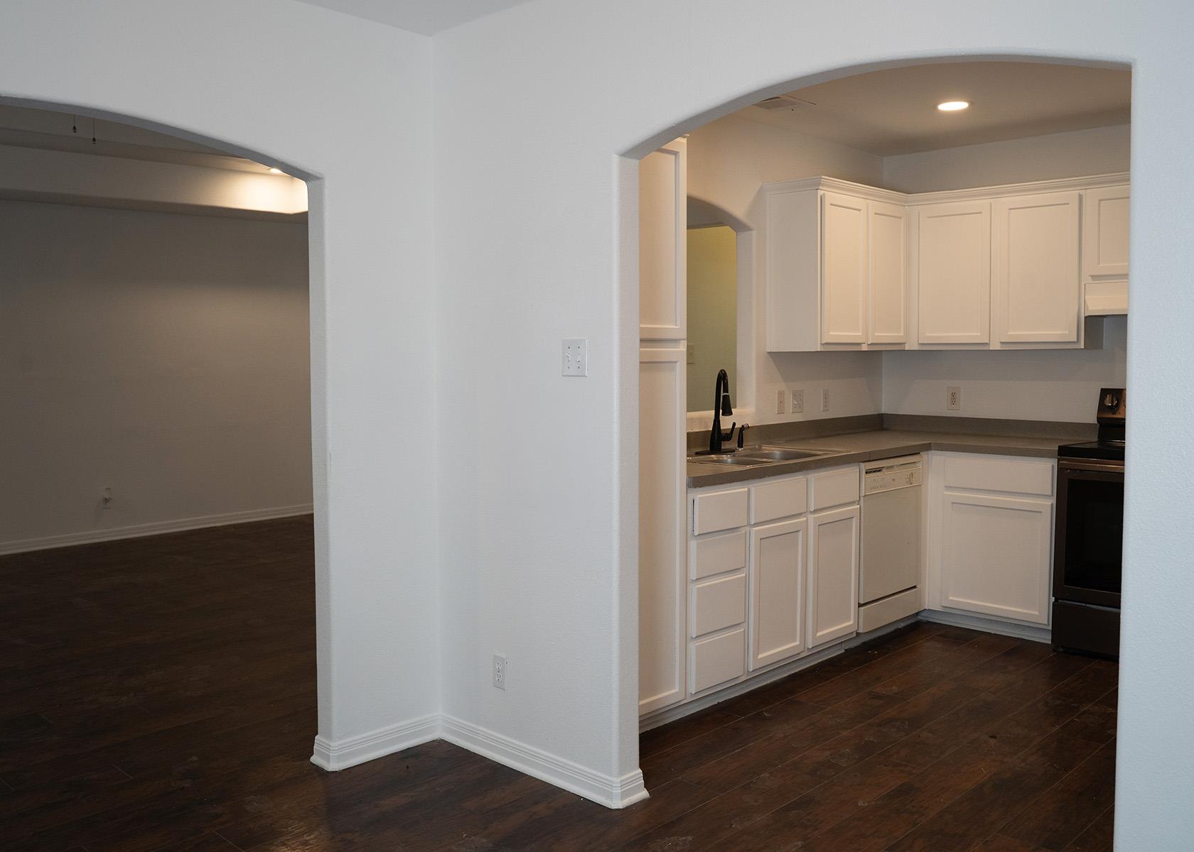 Image 19 of 37 For 2846 Wyoming St