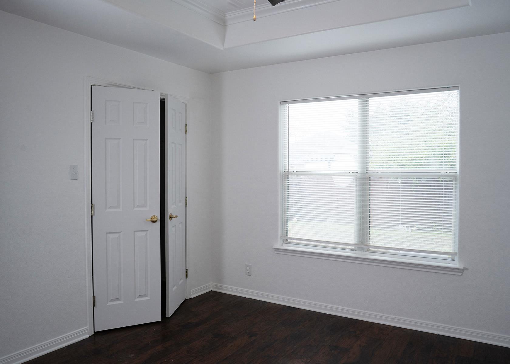 Image 31 of 37 For 2846 Wyoming St