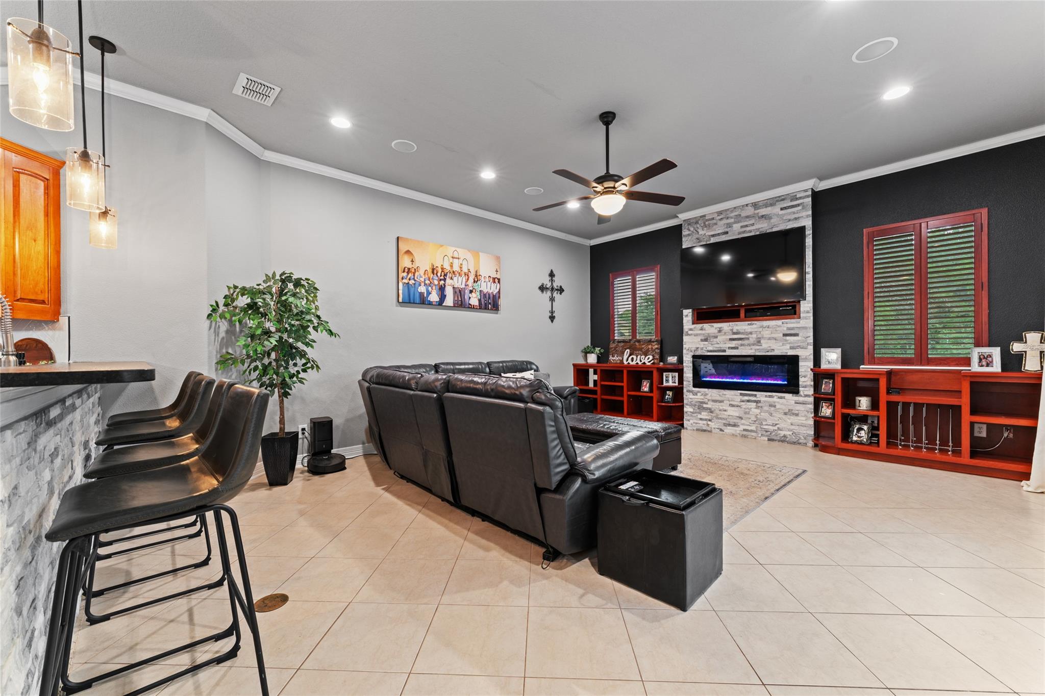 Image 19 of 37 For 27906 Bogen Rd