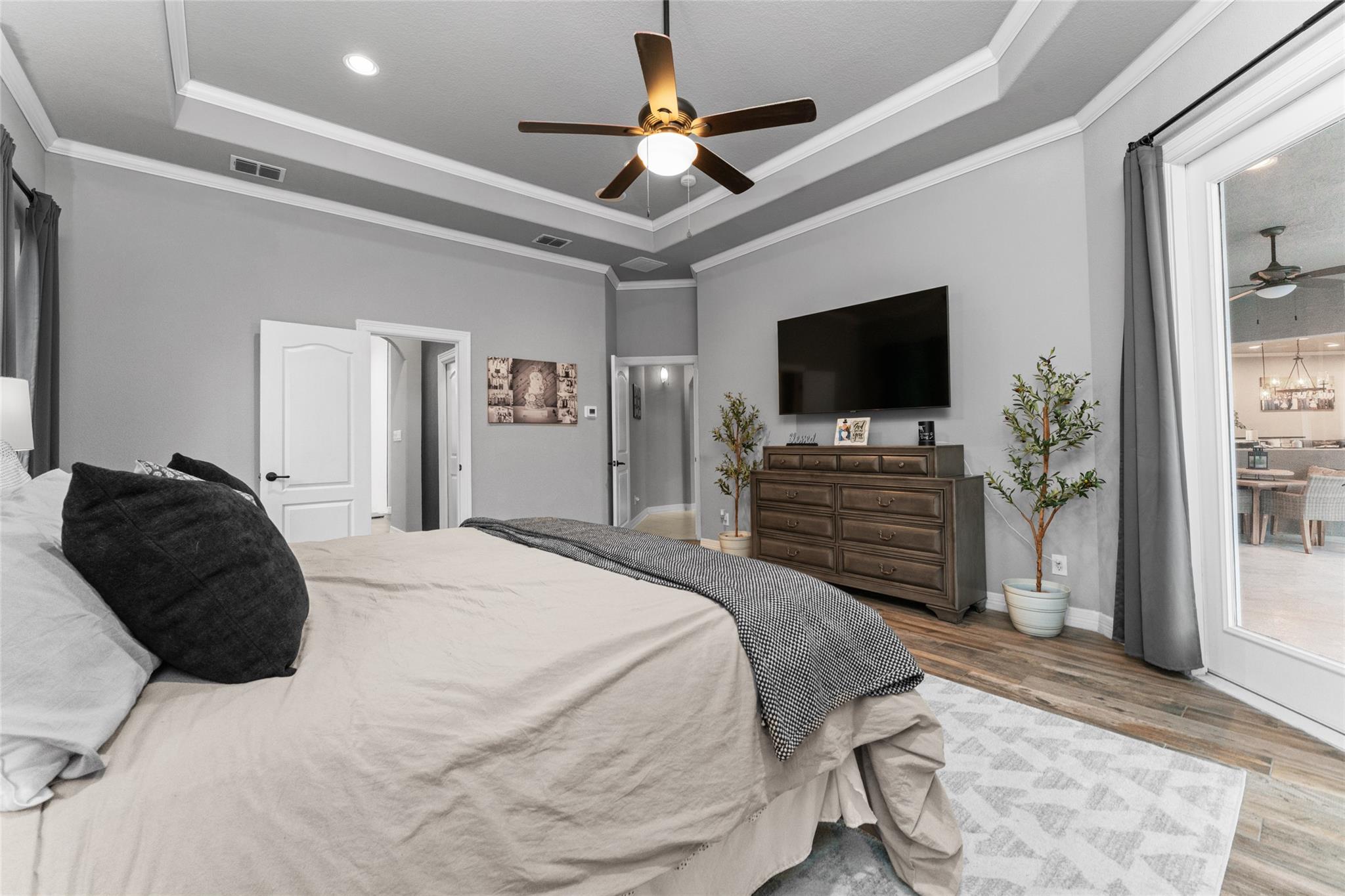 Image 27 of 37 For 27906 Bogen Rd