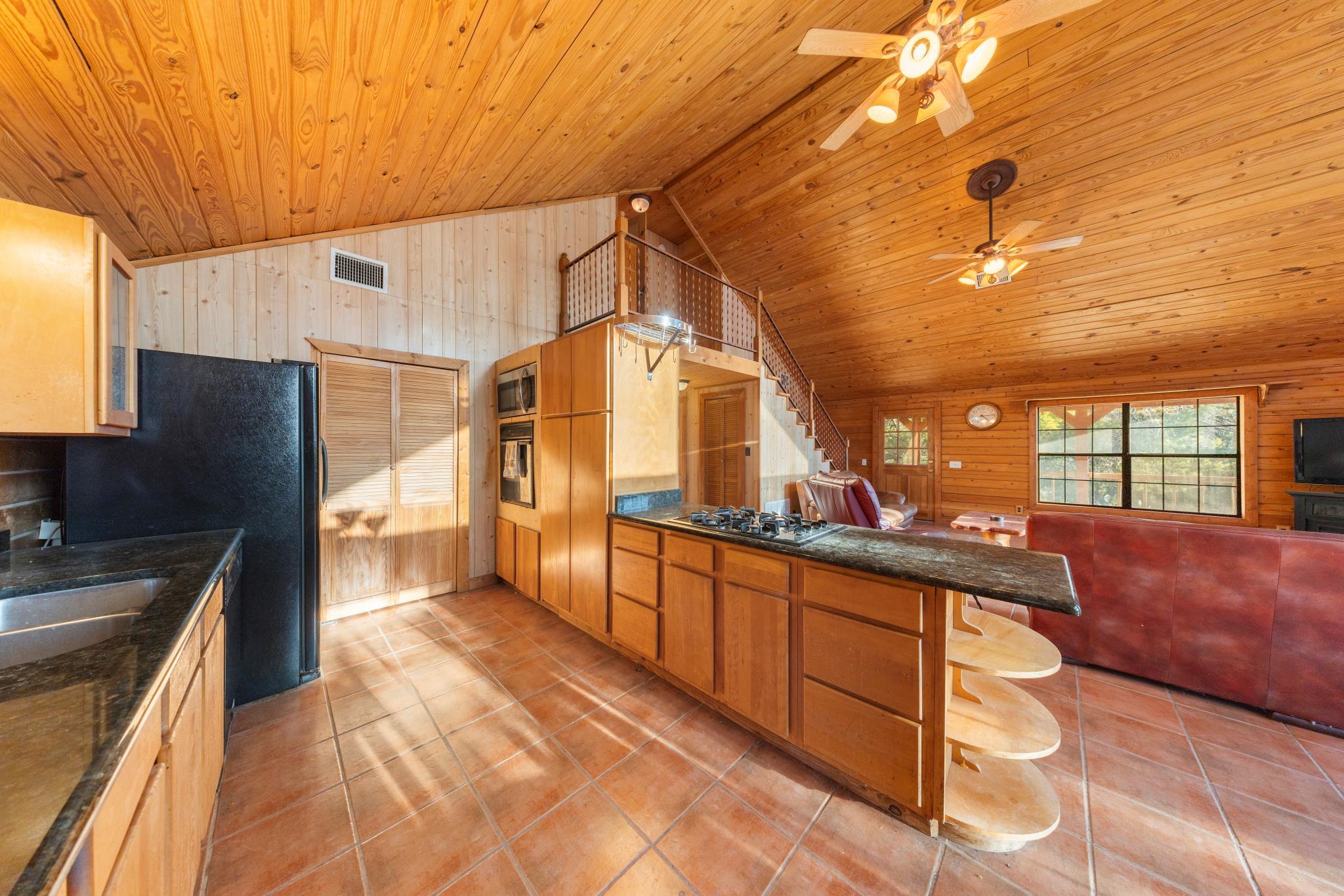 Image 12 of 29 For 1045 Bellewood