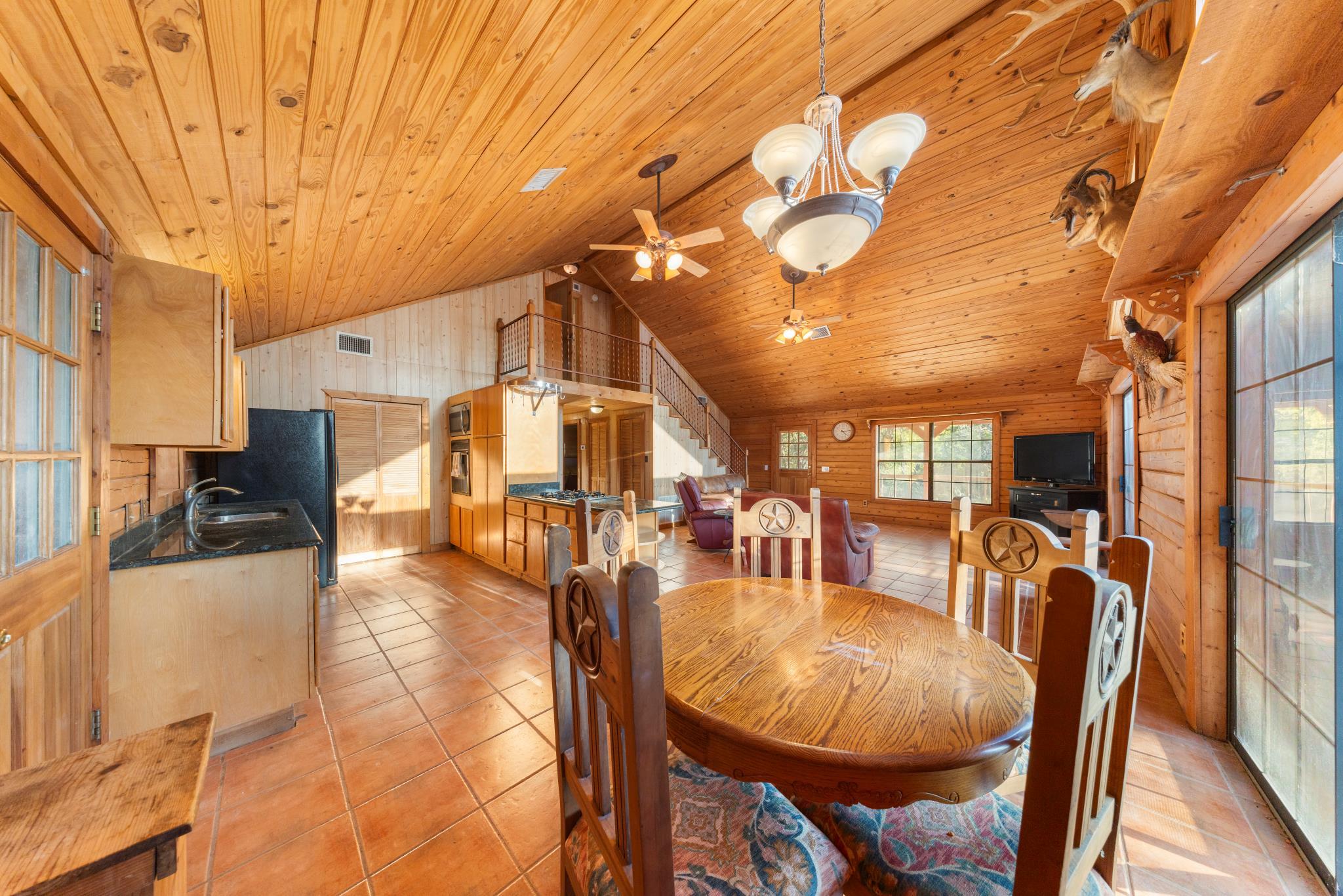 Image 13 of 29 For 1045 Bellewood