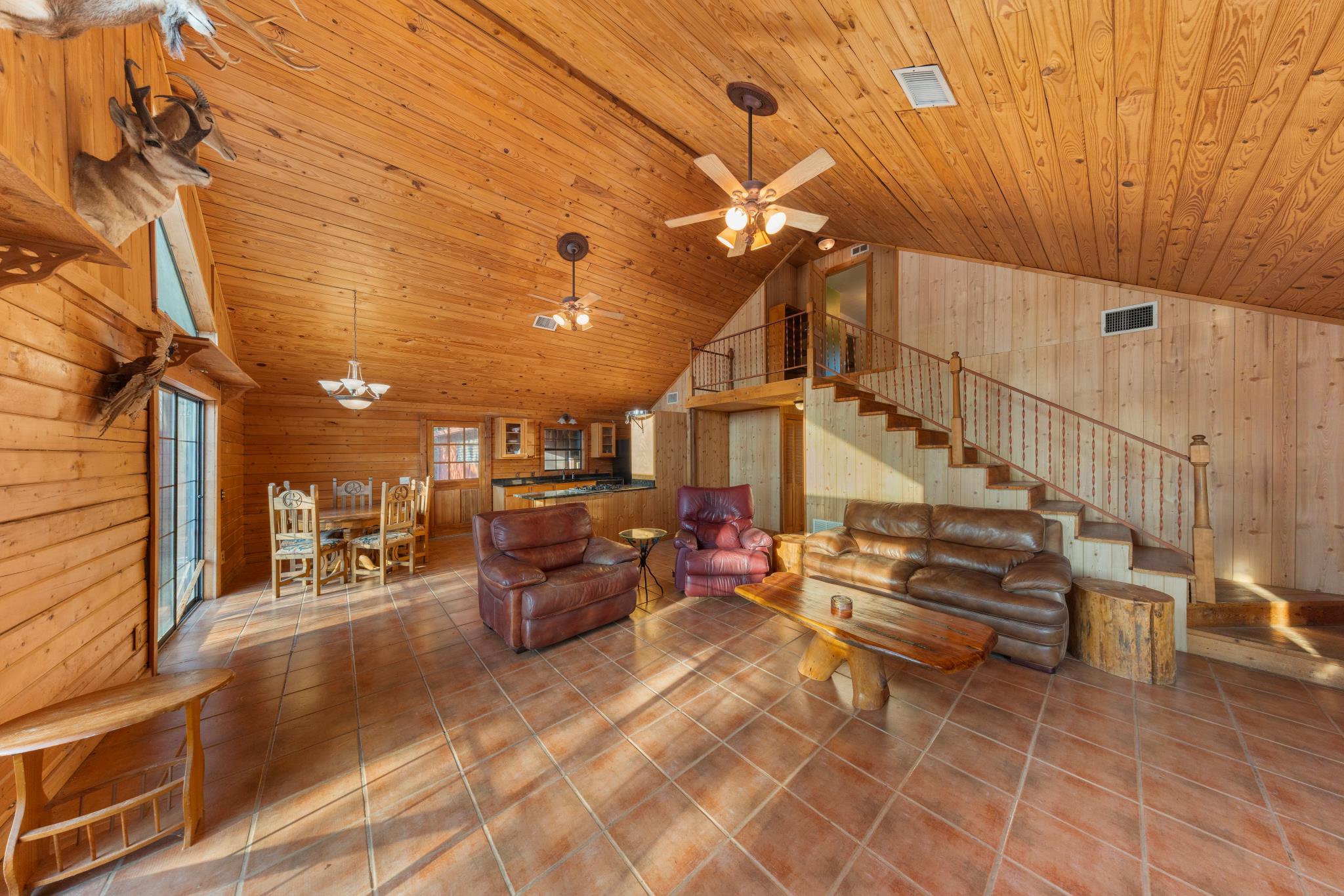 Image 8 of 29 For 1045 Bellewood