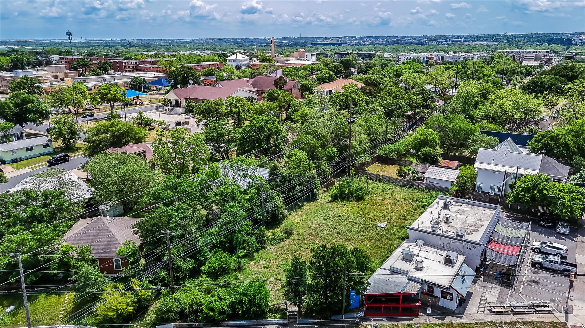 Image 12 of 14 For 1405 Rosewood Ave