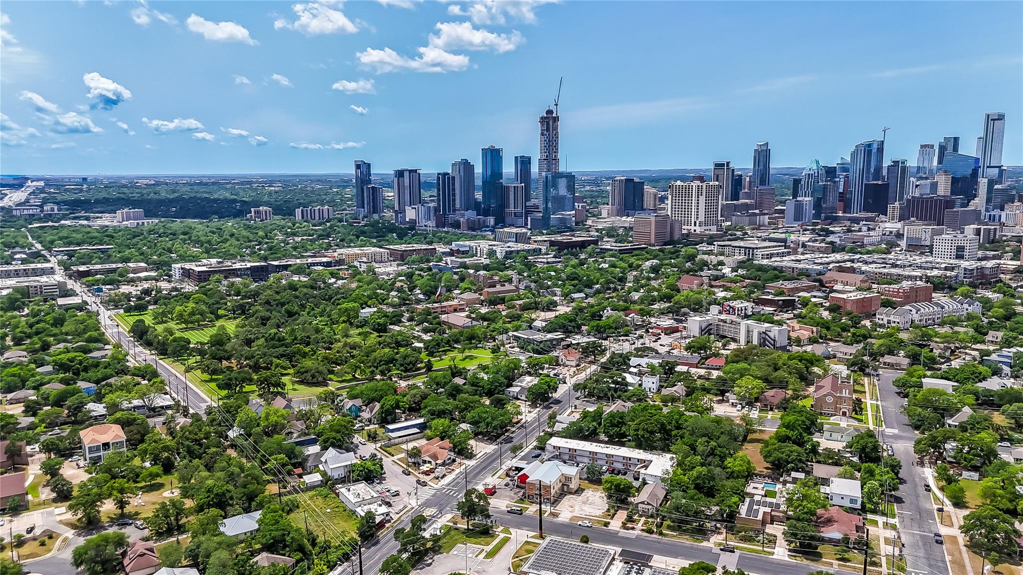 Image 9 of 14 For 1405 Rosewood Ave