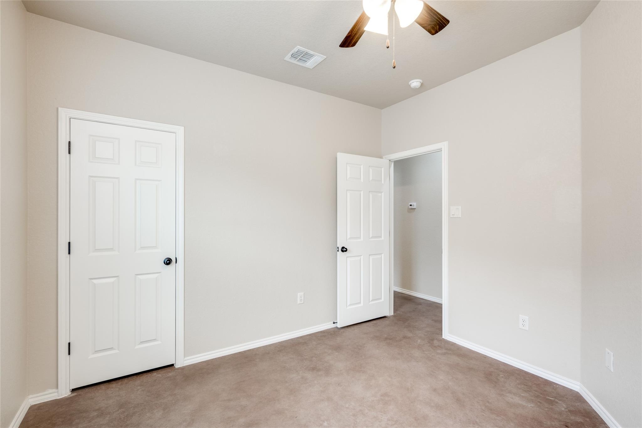 Image 12 of 17 For 2545 Pahmeyer Rd 2545