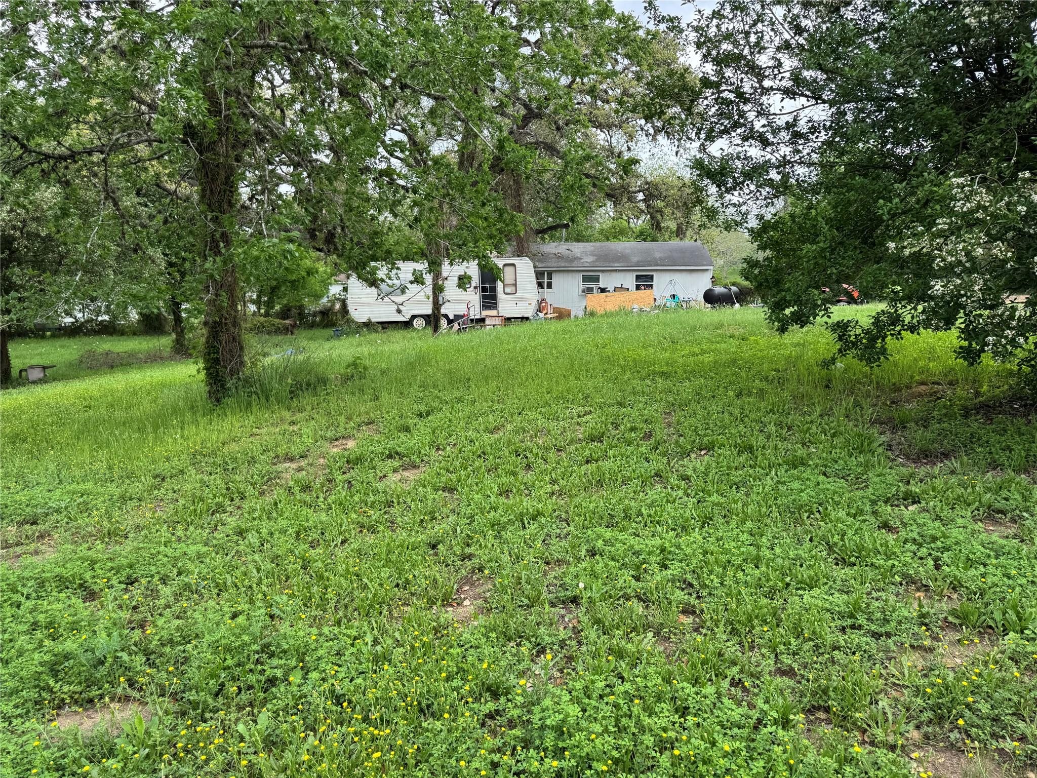 Image 5 of 10 For 103 Reiffert St