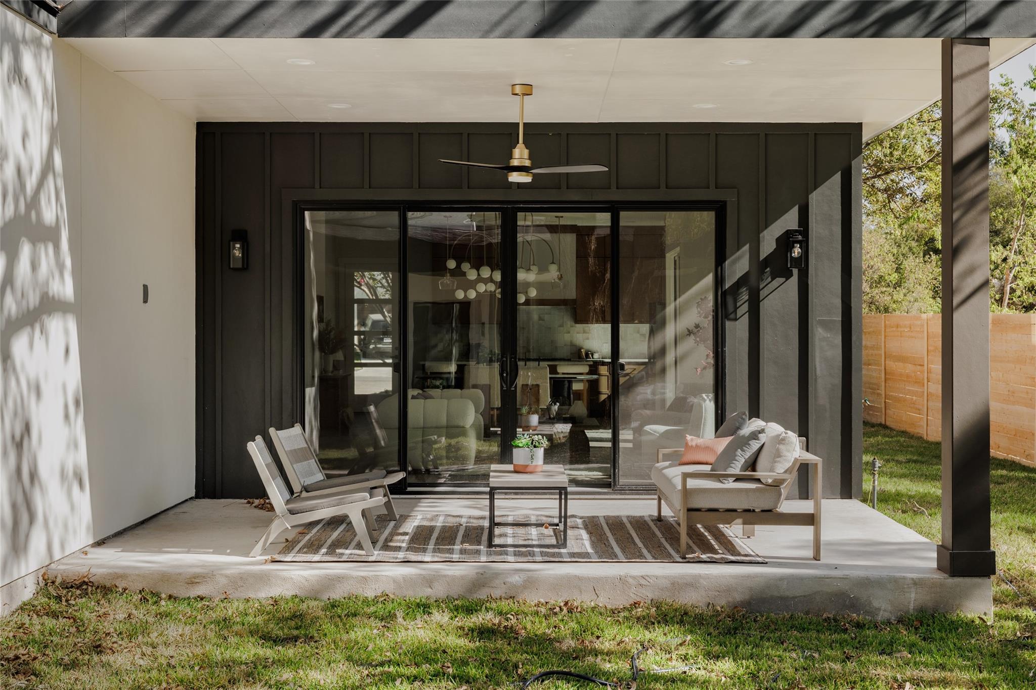 Image 32 of 32 For 901 Redd St 1