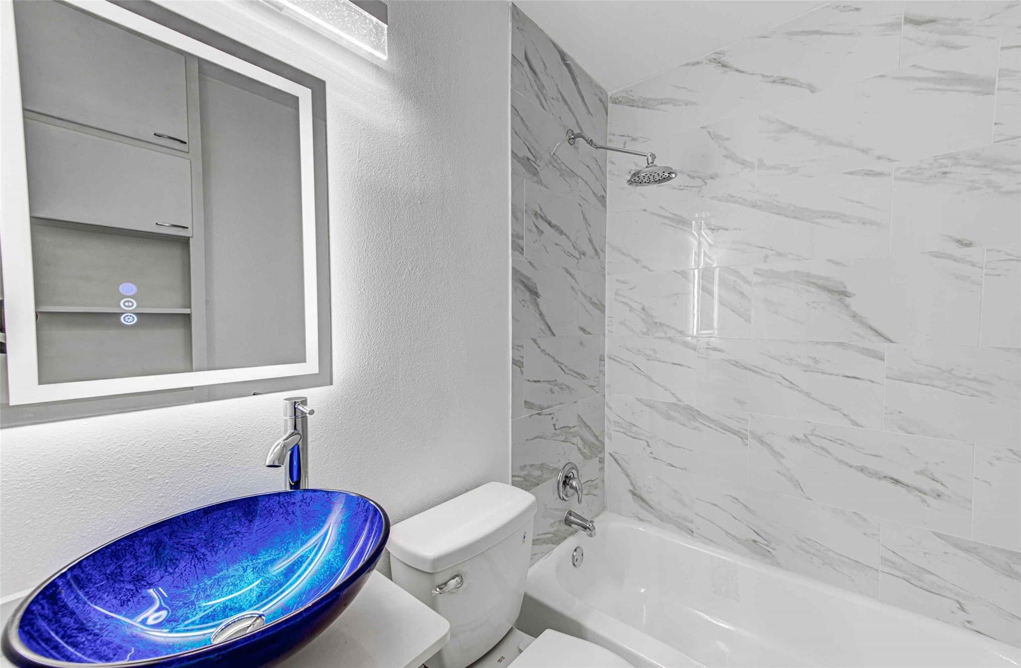 Image 23 of 33 For 110 Saint Johns Ave