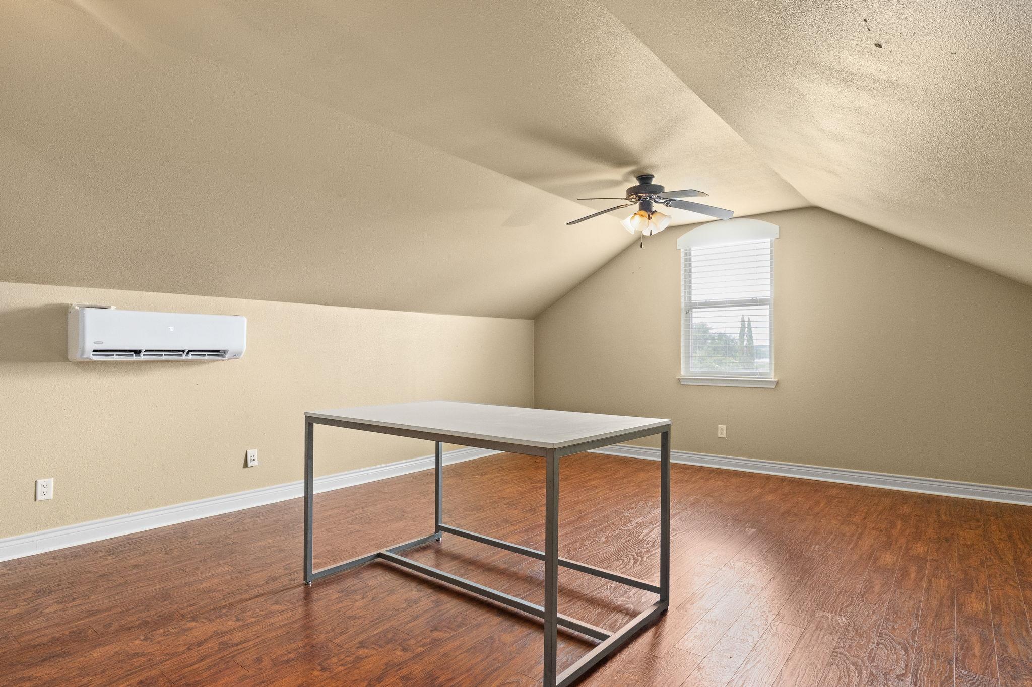 Image 40 of 40 For 1135 Redleaf Dr