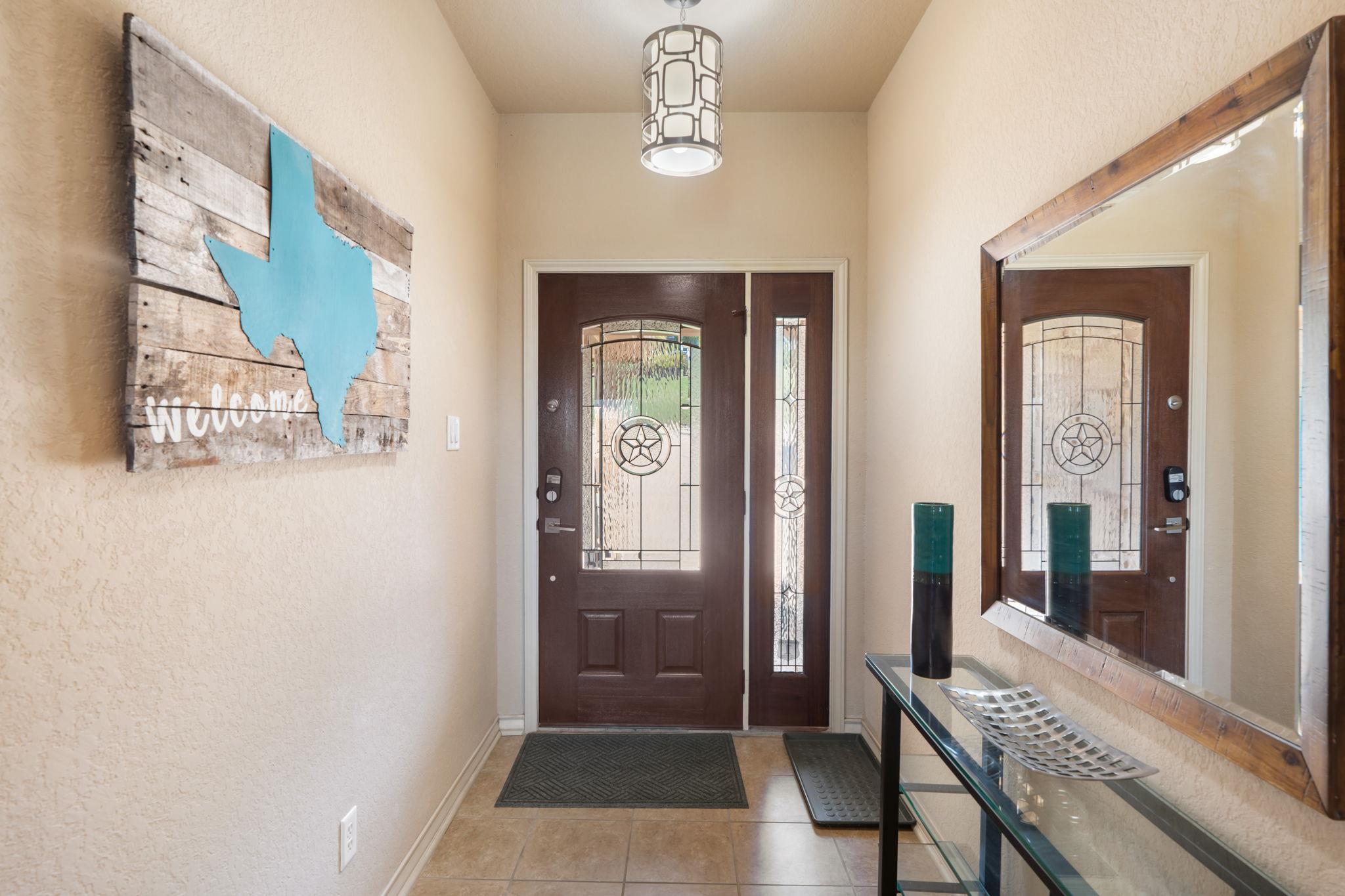 Image 8 of 33 For 970 Parkview Dr