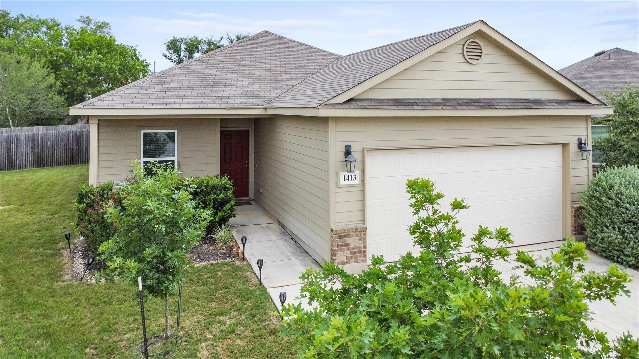 Image 36 of 40 For 1413 Coffee Tree Dr