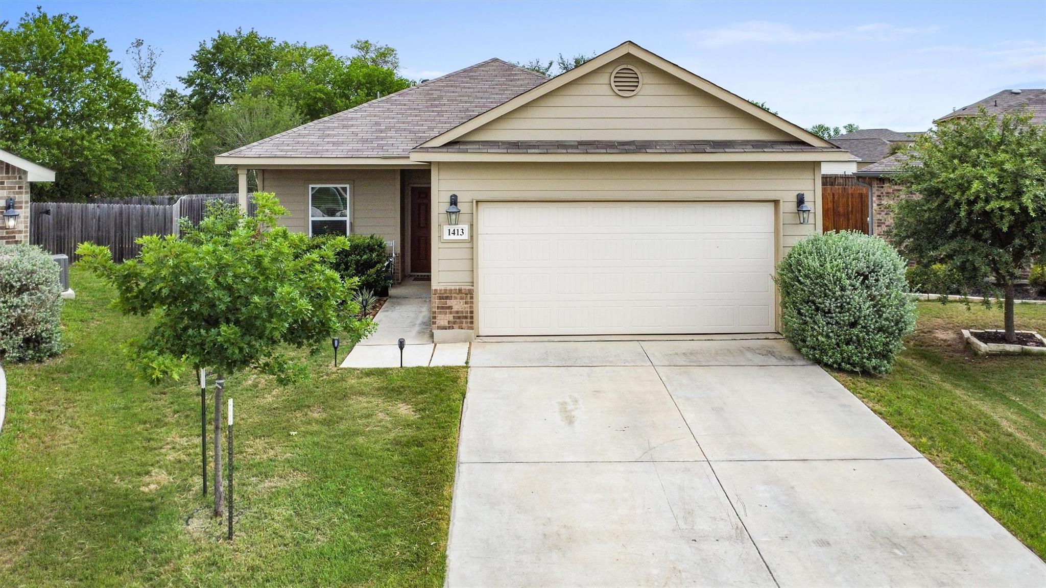 Image 39 of 40 For 1413 Coffee Tree Dr