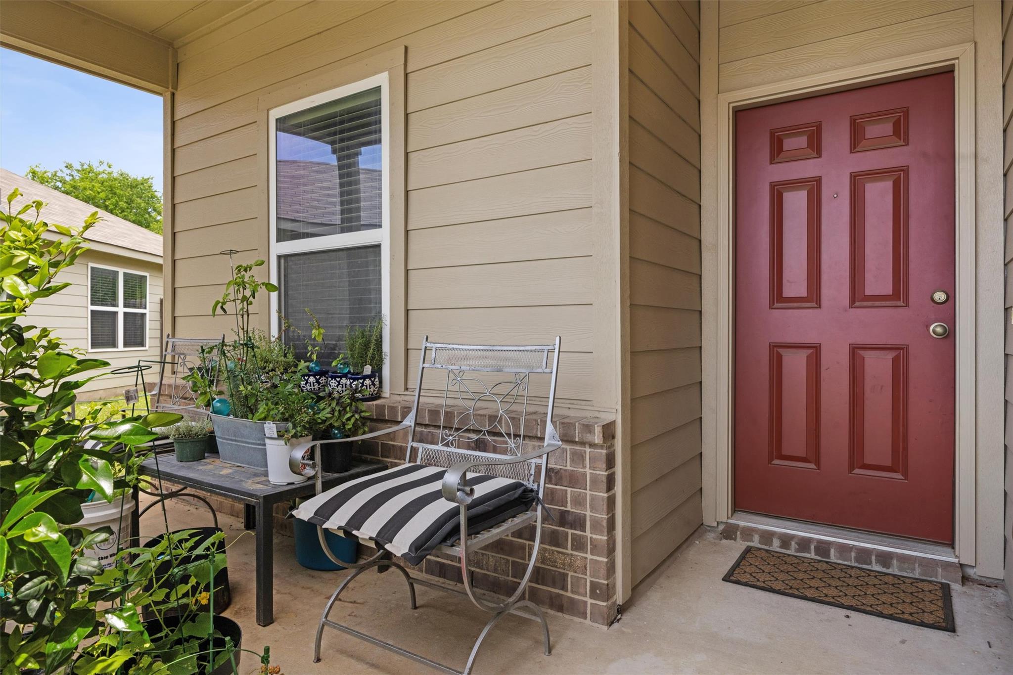 Image 4 of 40 For 1413 Coffee Tree Dr