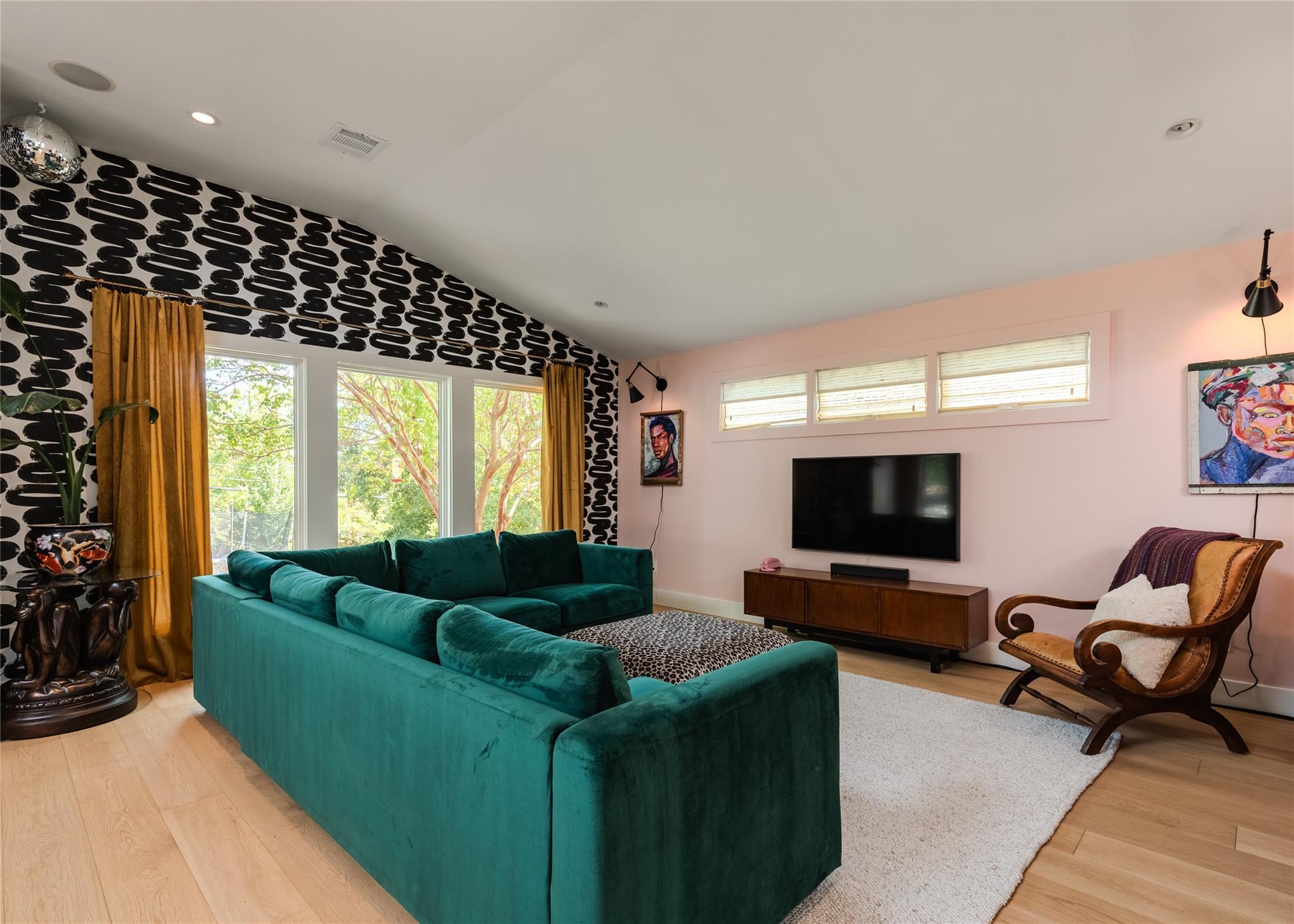 Image 8 of 24 For 4203 Afton Ln