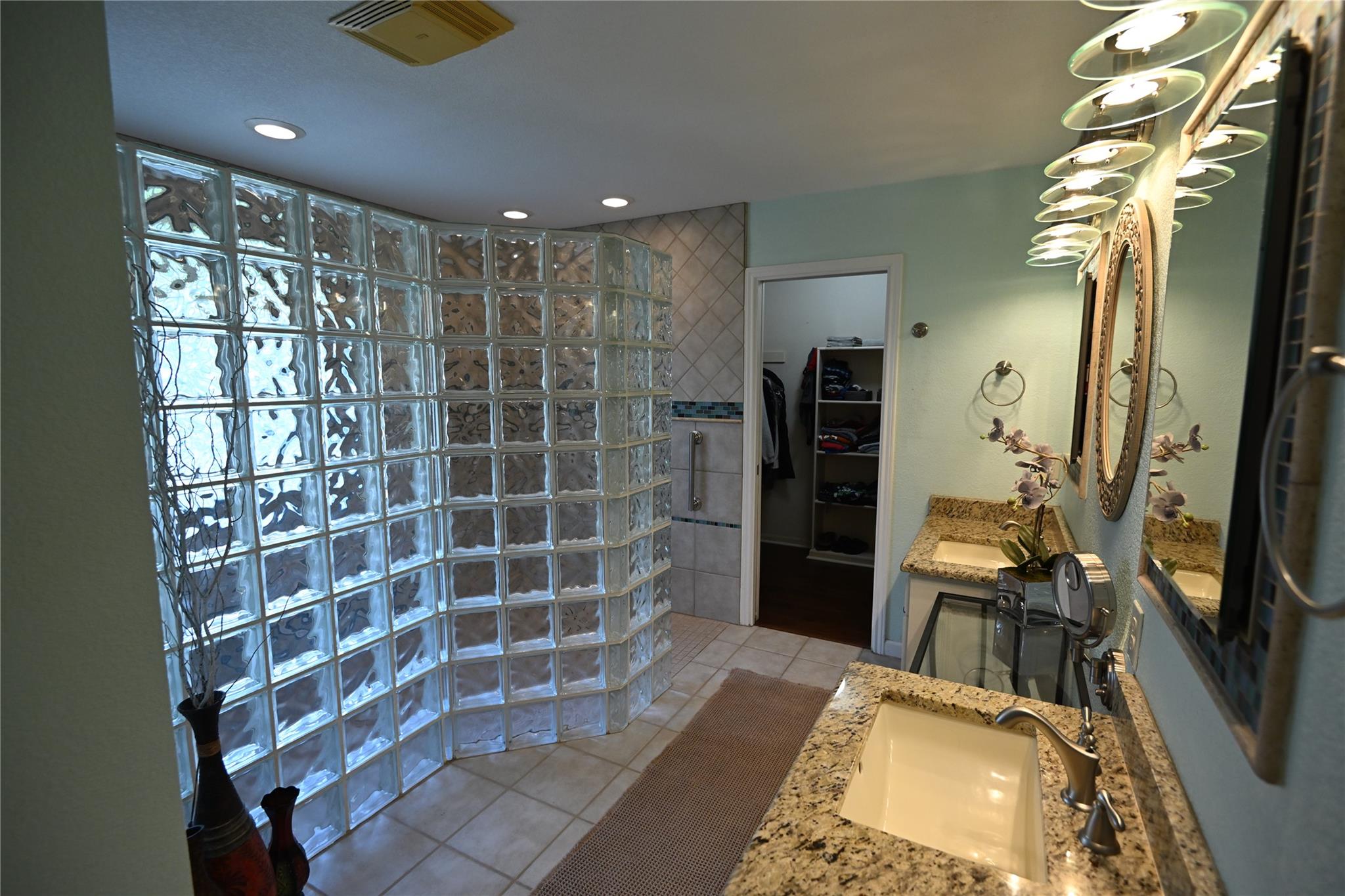 Image 14 of 32 For 7621 Dietz Elkhorn Rd