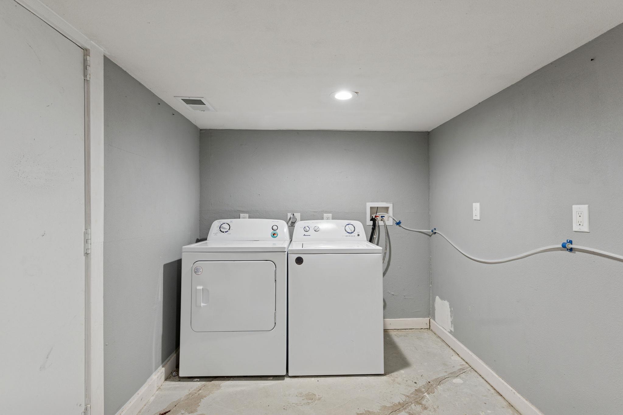 Image 24 of 30 For 2902 Katy St