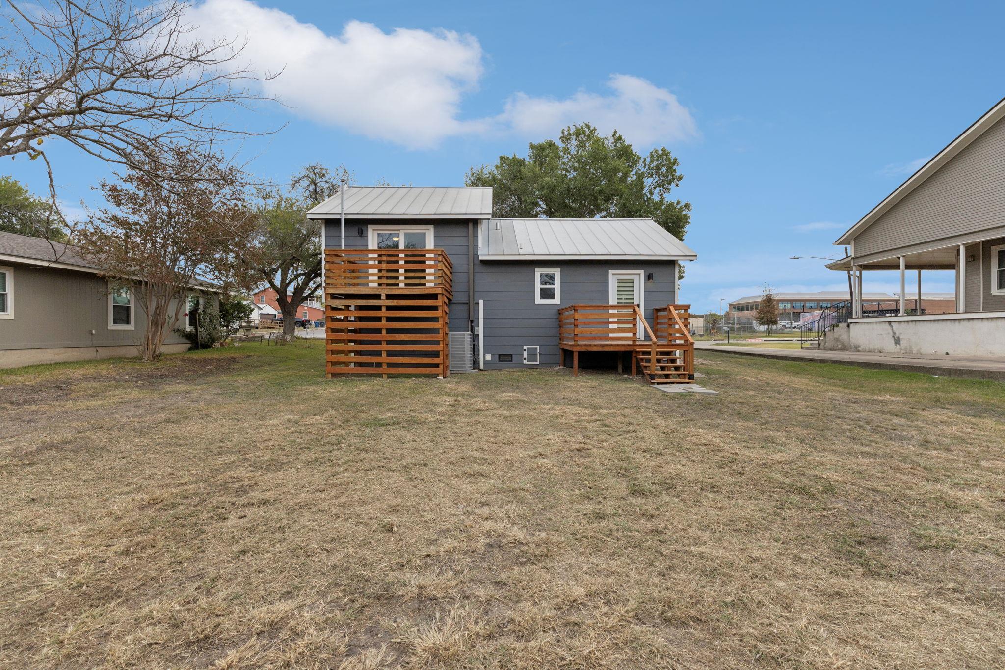 Image 28 of 30 For 2902 Katy St